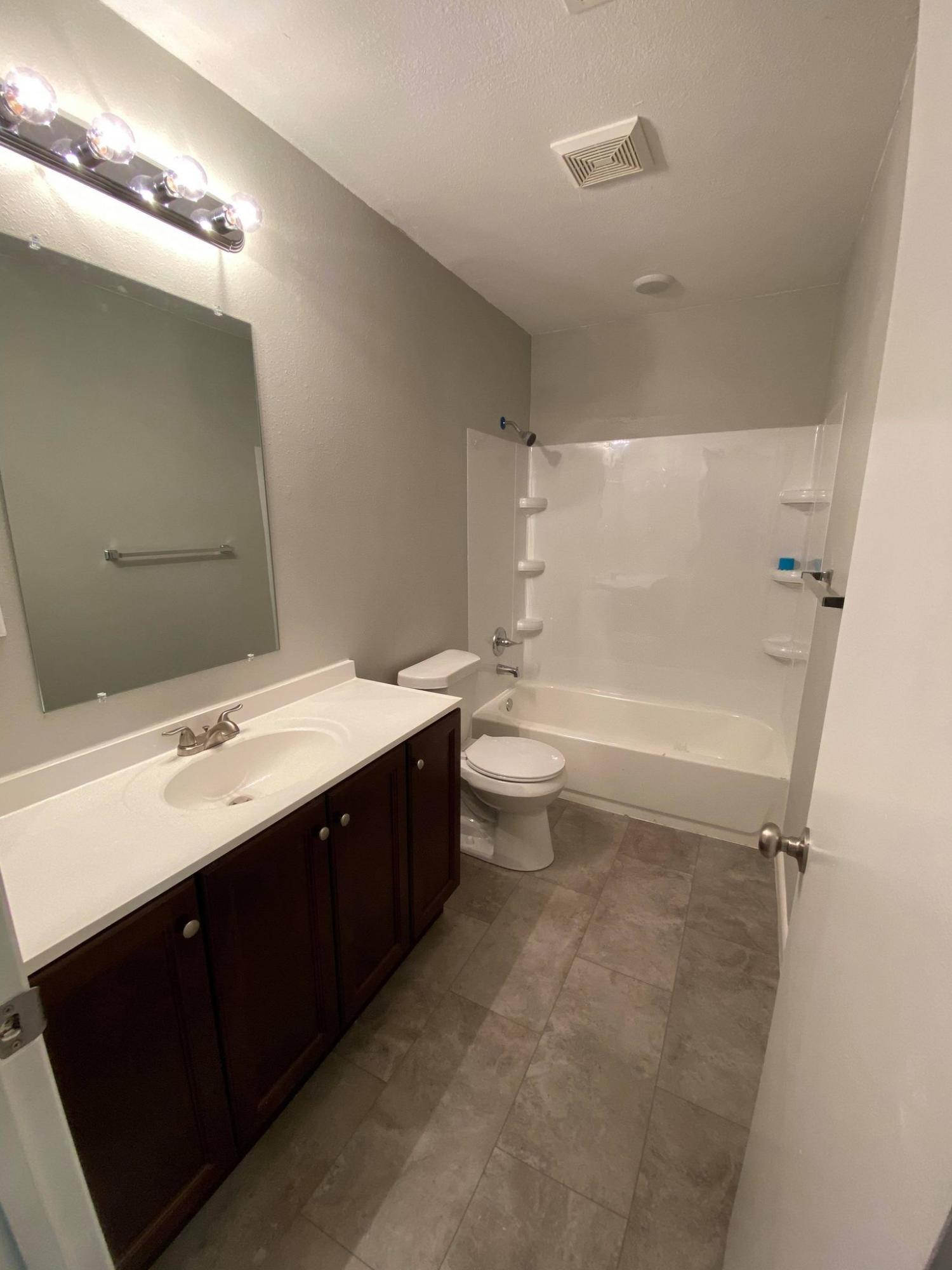 NORTH SUPERGROUP (221000.00) - Residential