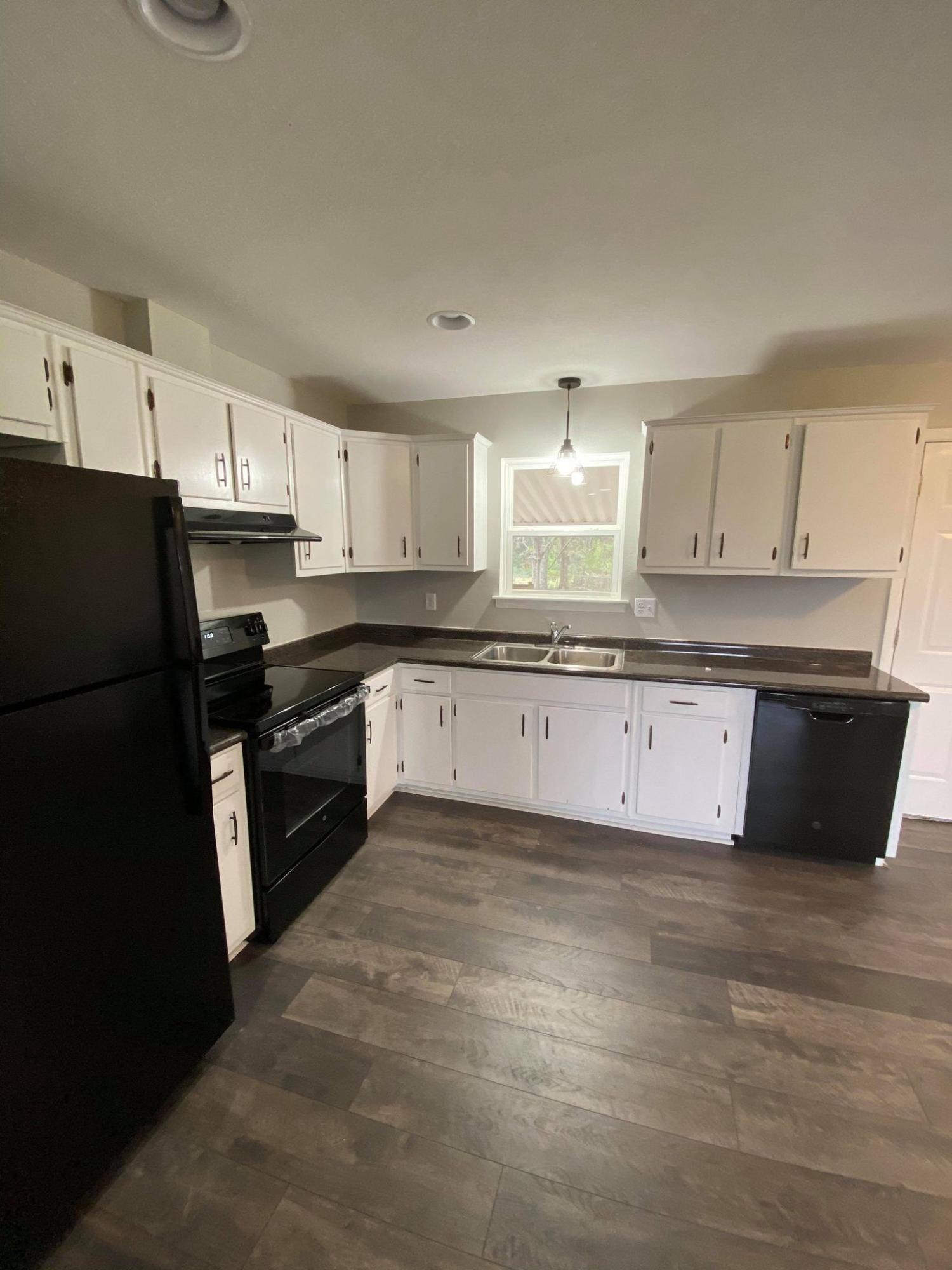 NORTH SUPERGROUP (221000.00) - Residential