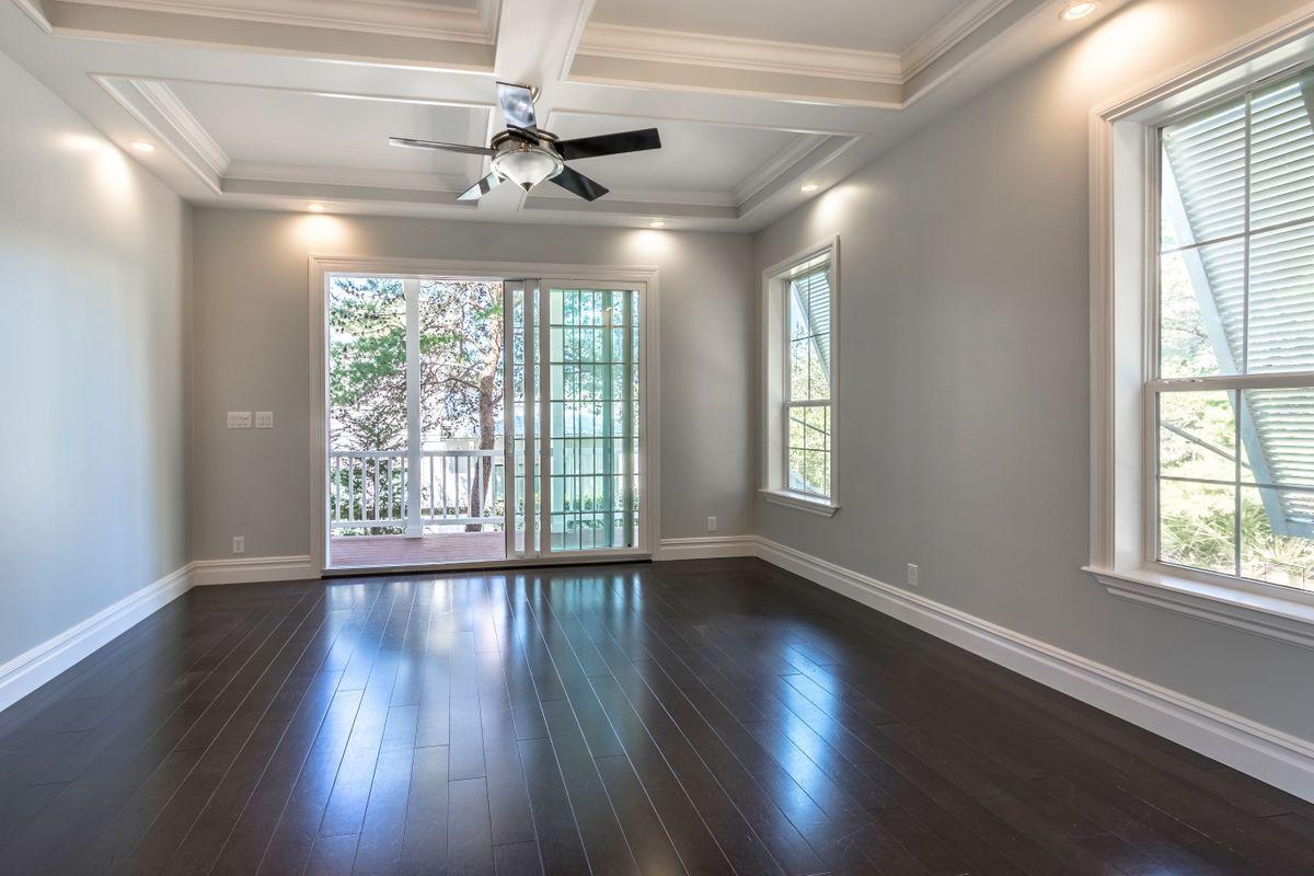 Dune Top Manor - Residential