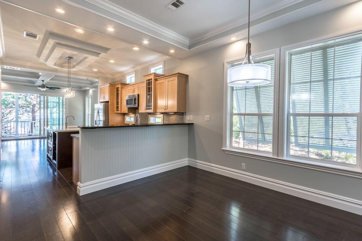 Dune Top Manor - Residential