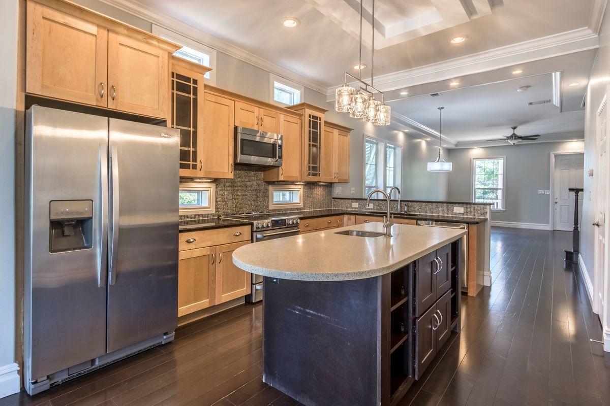 Dune Top Manor - Residential