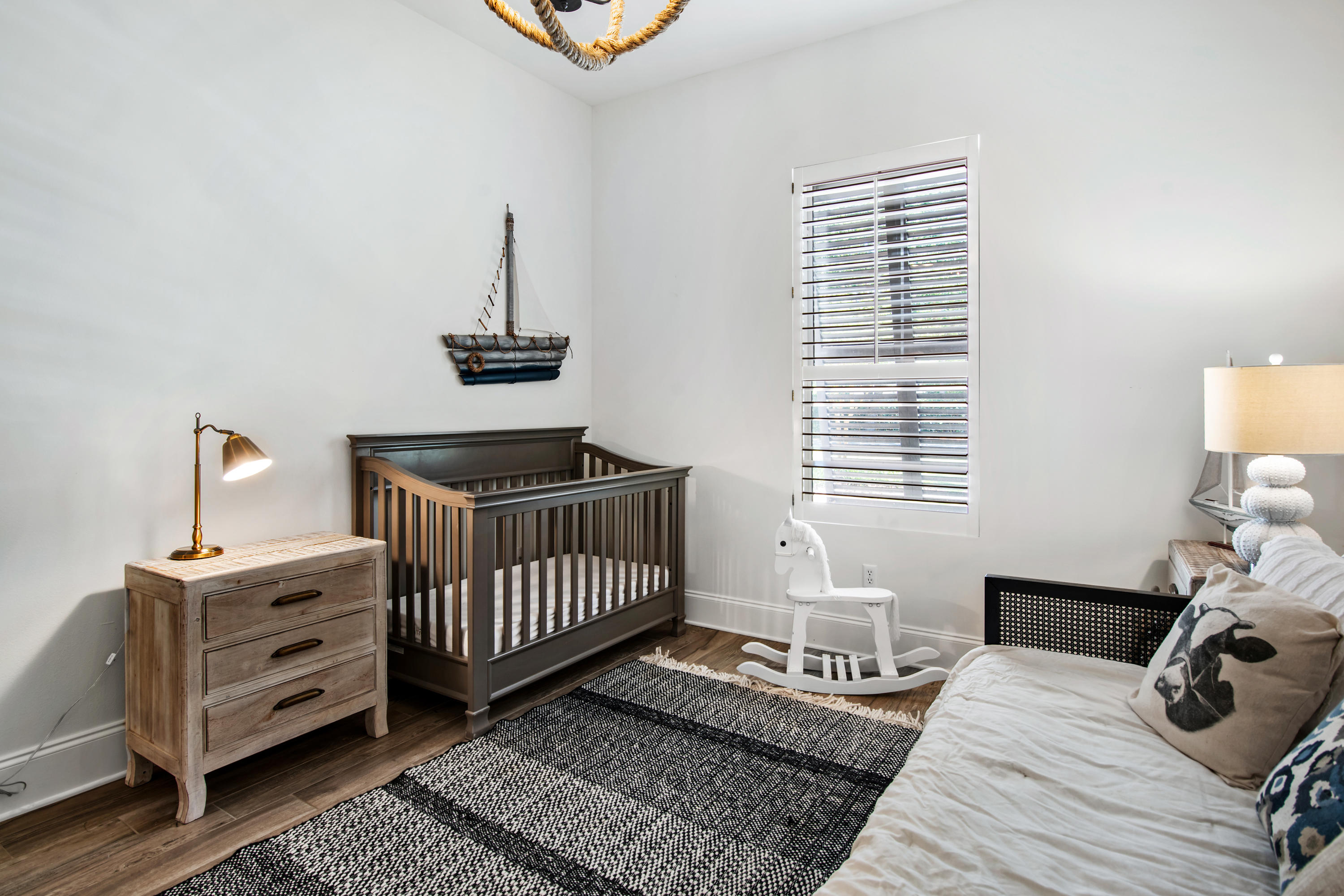 BURNT PINE - Residential