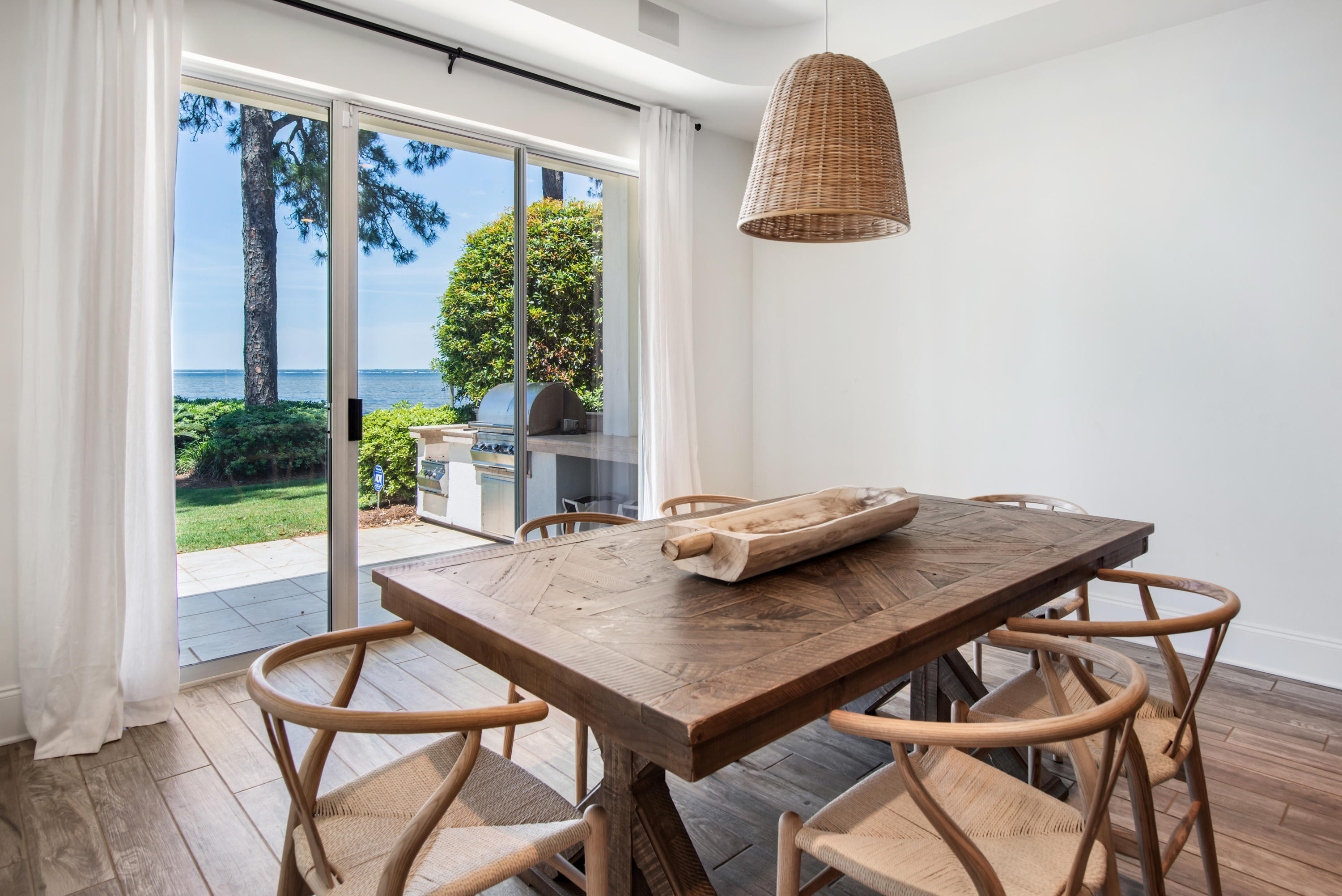 BURNT PINE - Residential