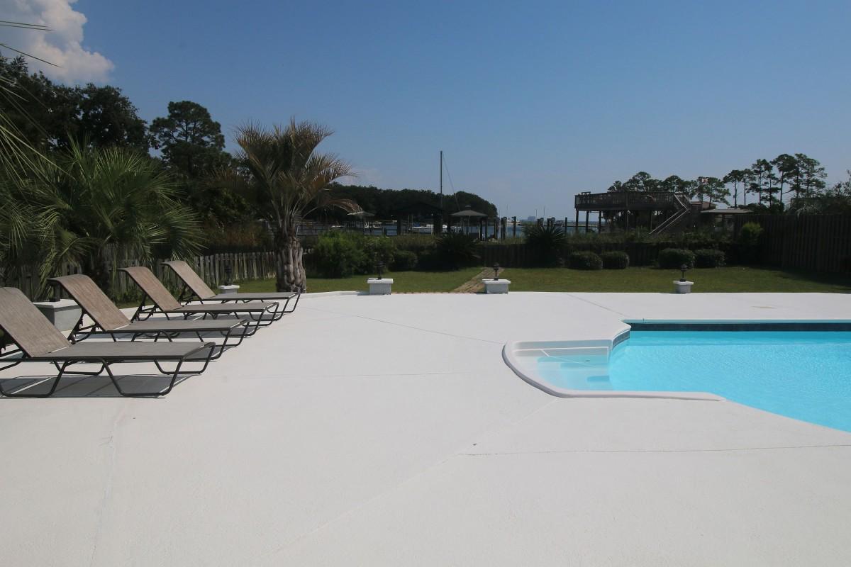 JONITA ESTATES - Residential