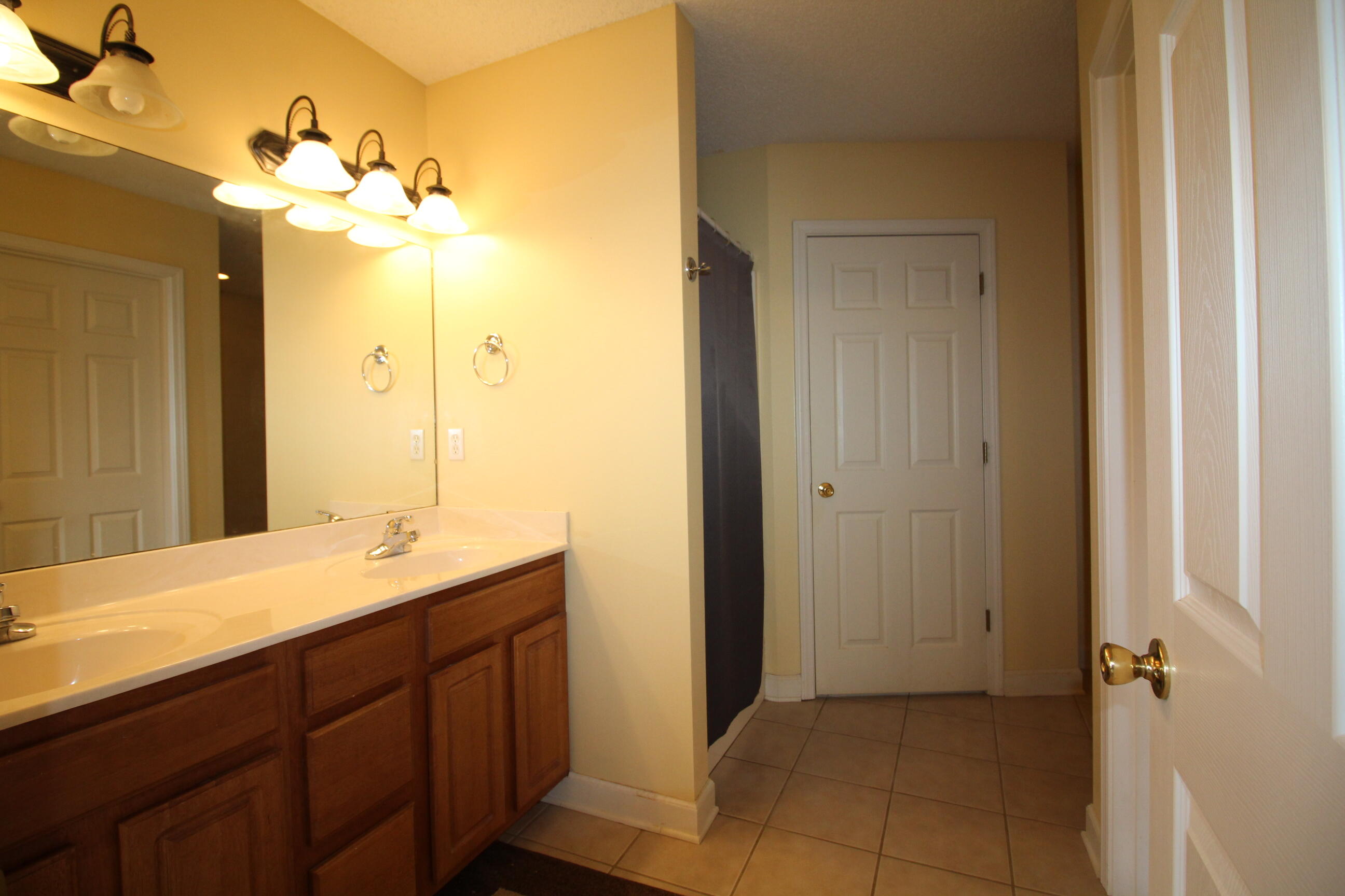 WYNNEHAVEN BEACH ESTATES 1ST ADDN - Residential