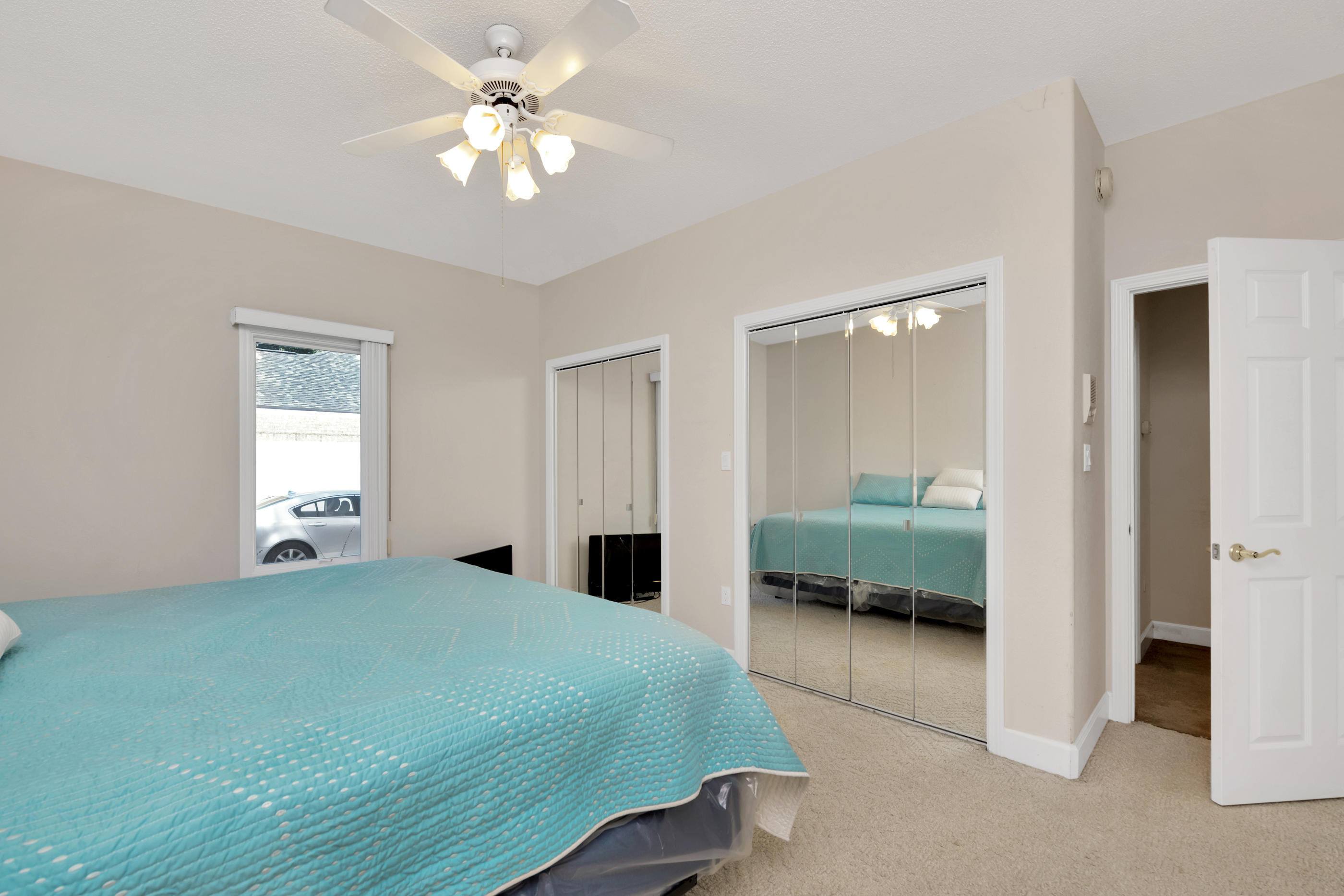 DANA POINTE - Residential