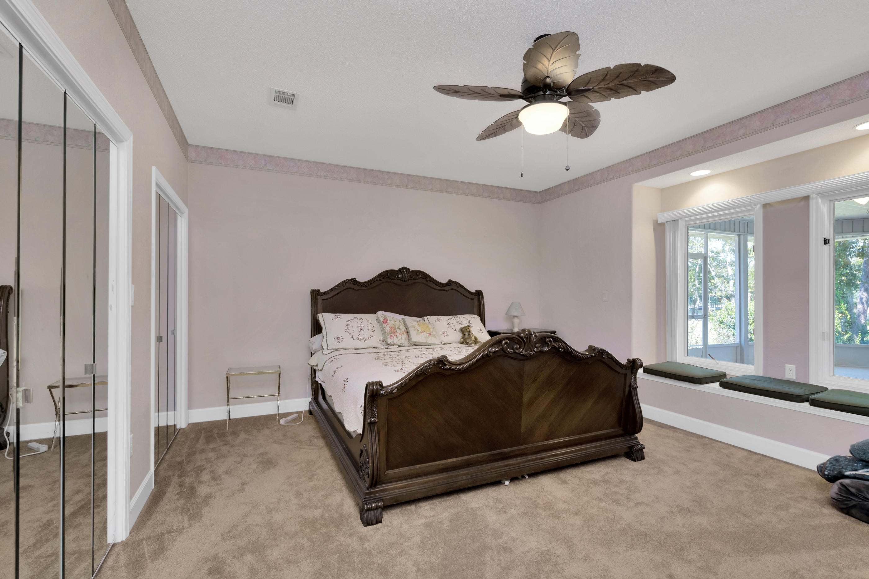 DANA POINTE - Residential