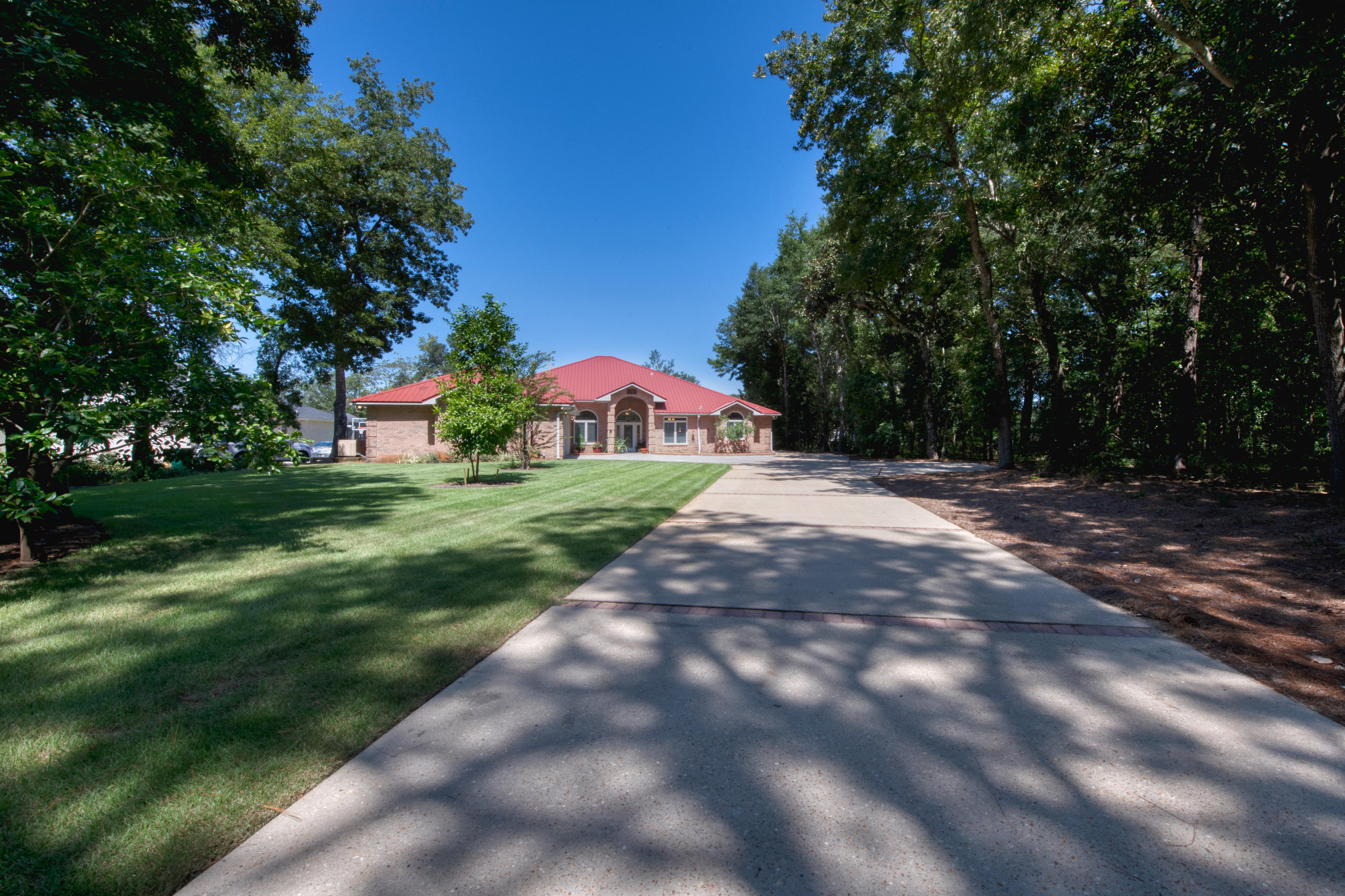 DANA POINTE - Residential