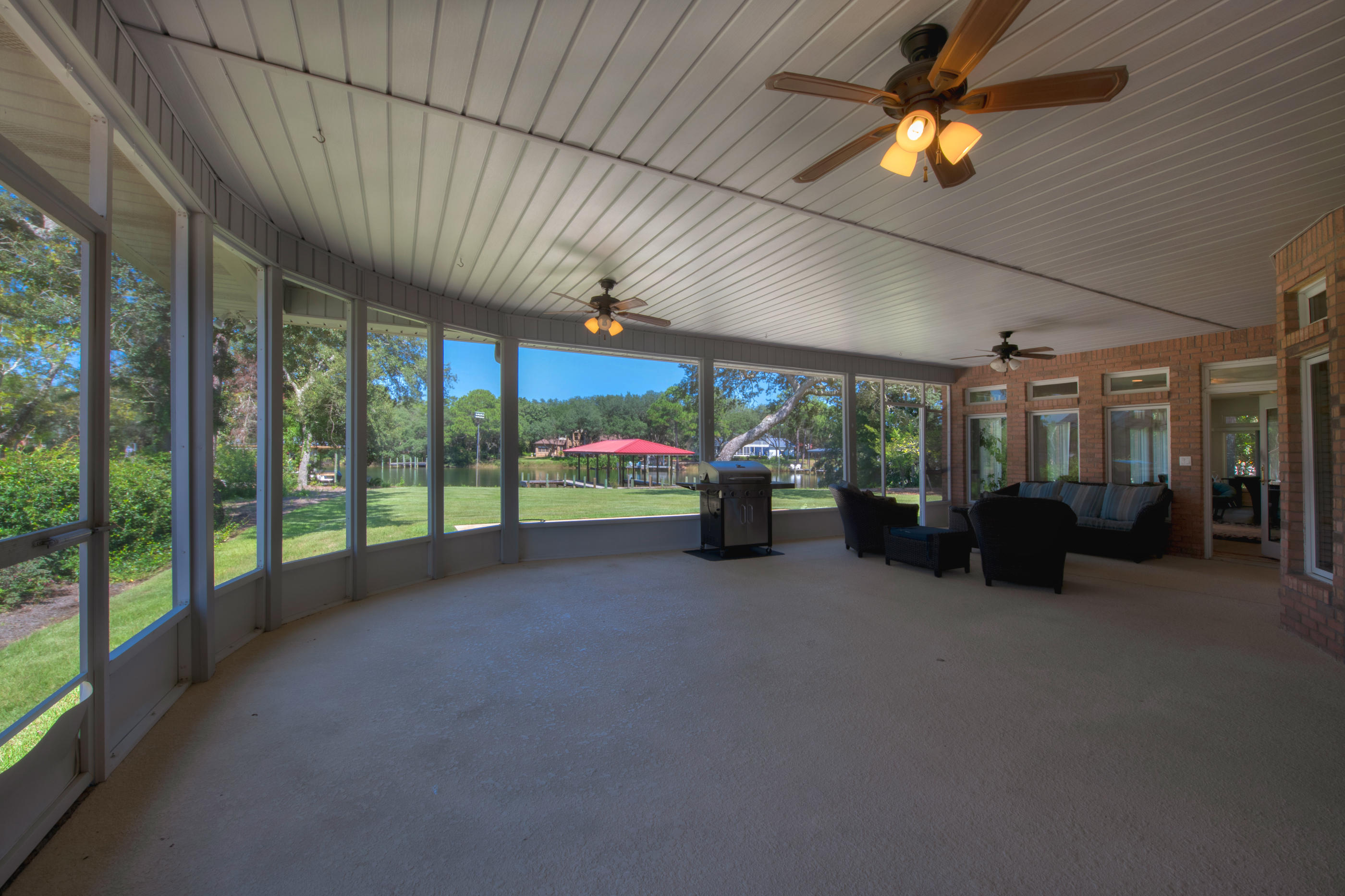 DANA POINTE - Residential