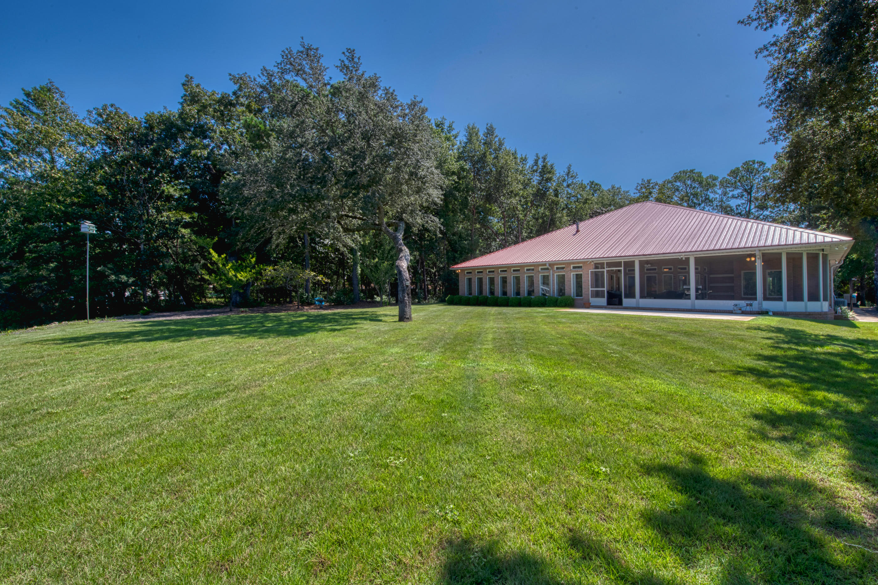 DANA POINTE - Residential