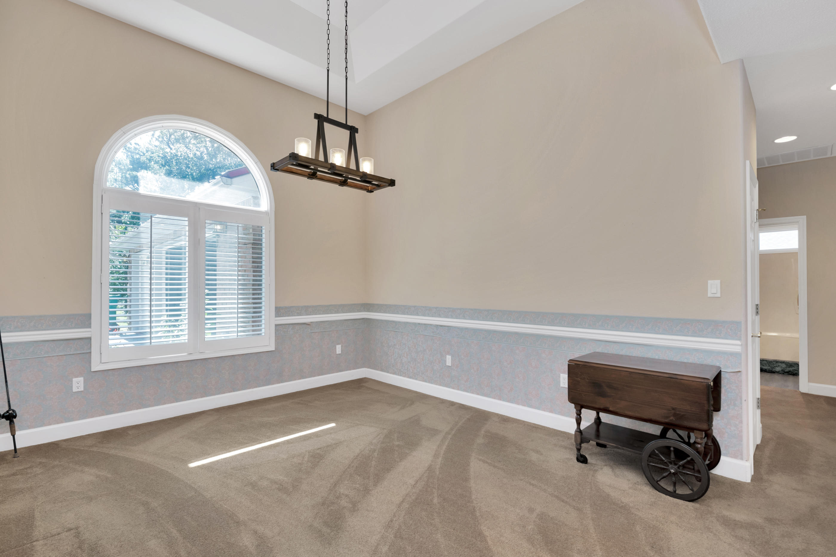 DANA POINTE - Residential