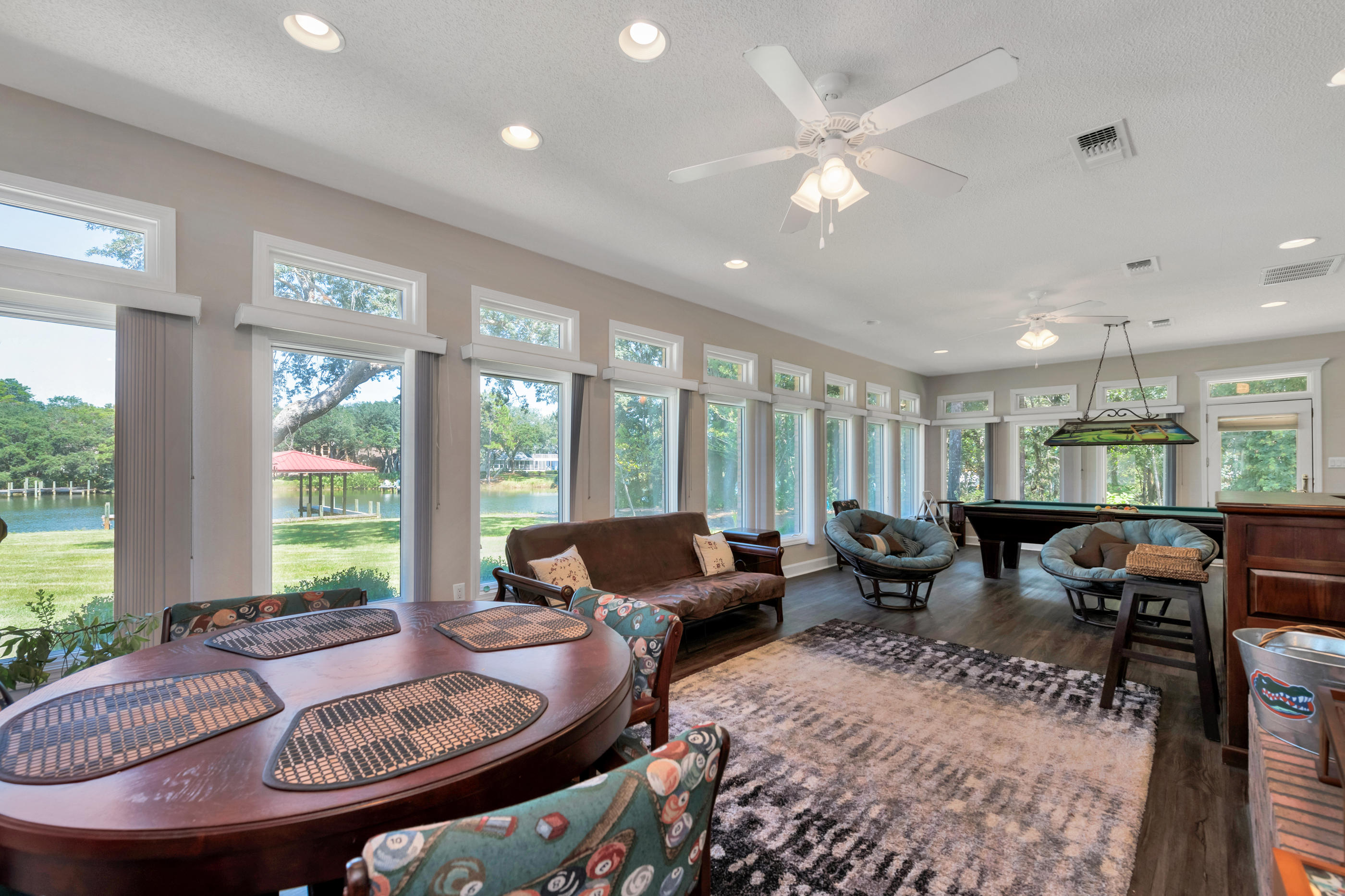 DANA POINTE - Residential