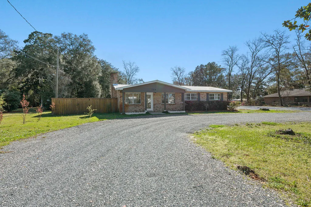 Niceville, Florida 32578, United States, 3 Bedrooms Bedrooms, ,2 BathroomsBathrooms,Residential,Pending,90951