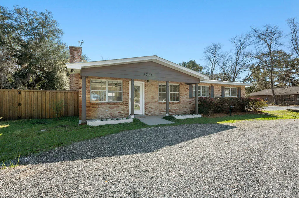 Niceville, Florida 32578, United States, 3 Bedrooms Bedrooms, ,2 BathroomsBathrooms,Residential,Pending,90951