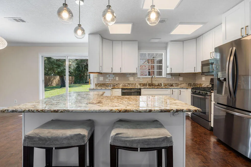 Niceville, Florida 32578, United States, 3 Bedrooms Bedrooms, ,2 BathroomsBathrooms,Residential,Pending,90951