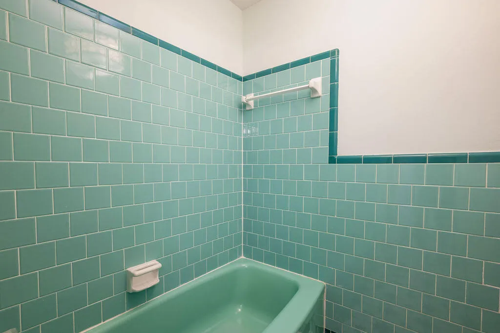 Niceville, Florida 32578, United States, 3 Bedrooms Bedrooms, ,2 BathroomsBathrooms,Residential,Pending,90951