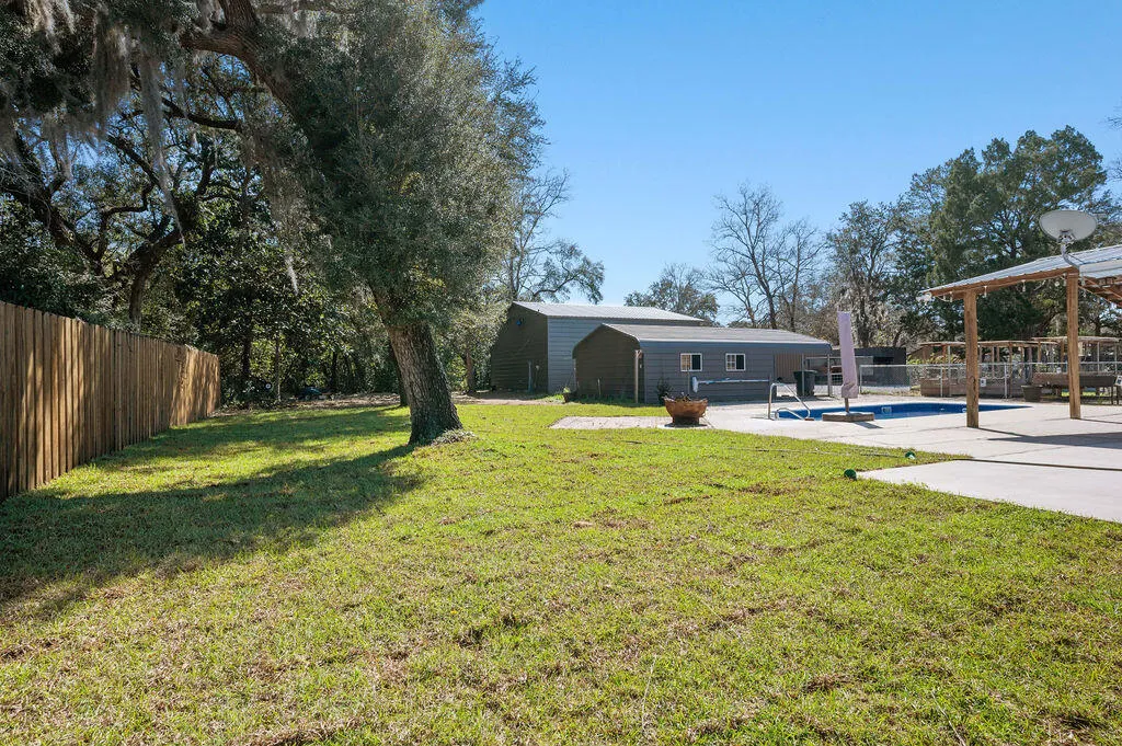 Niceville, Florida 32578, United States, 3 Bedrooms Bedrooms, ,2 BathroomsBathrooms,Residential,Pending,90951