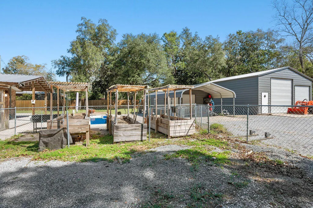 Niceville, Florida 32578, United States, 3 Bedrooms Bedrooms, ,2 BathroomsBathrooms,Residential,Pending,90951