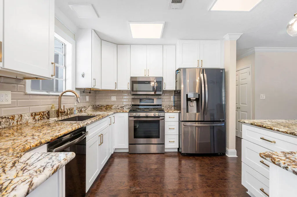 Niceville, Florida 32578, United States, 3 Bedrooms Bedrooms, ,2 BathroomsBathrooms,Residential,Pending,90951