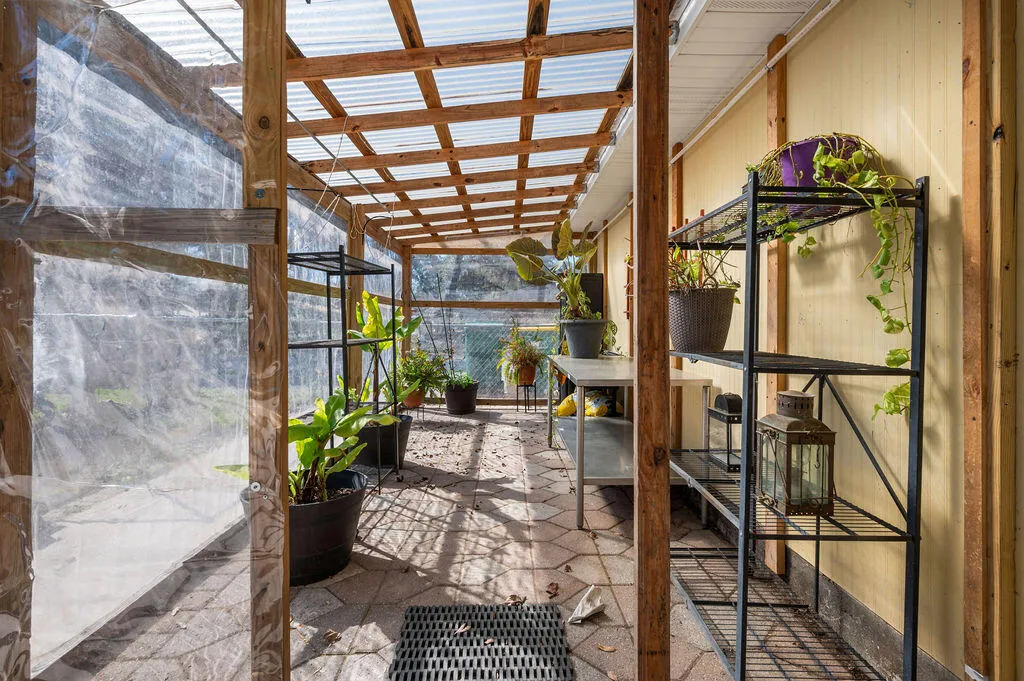 Niceville, Florida 32578, United States, 3 Bedrooms Bedrooms, ,2 BathroomsBathrooms,Residential,Pending,90951