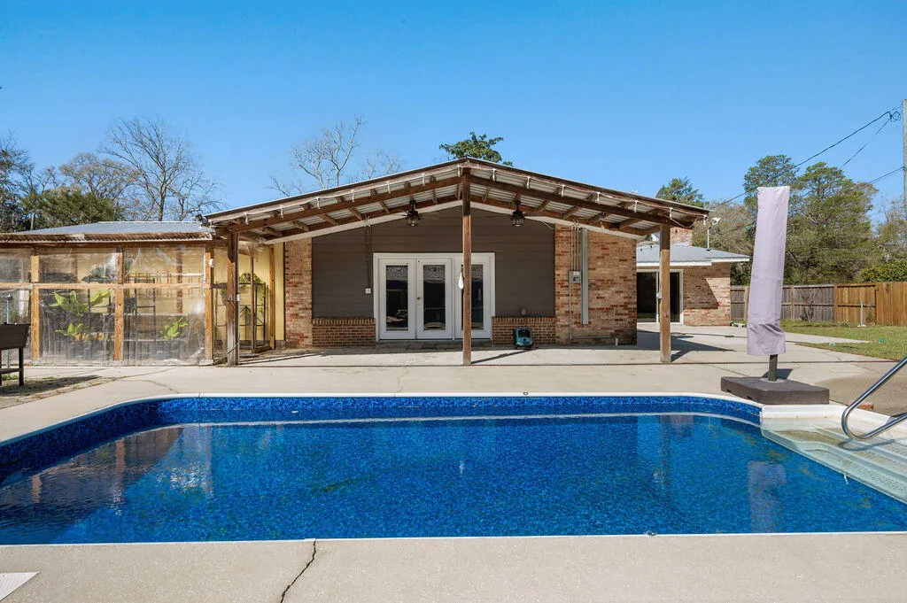 Niceville, Florida 32578, United States, 3 Bedrooms Bedrooms, ,2 BathroomsBathrooms,Residential,Pending,90951