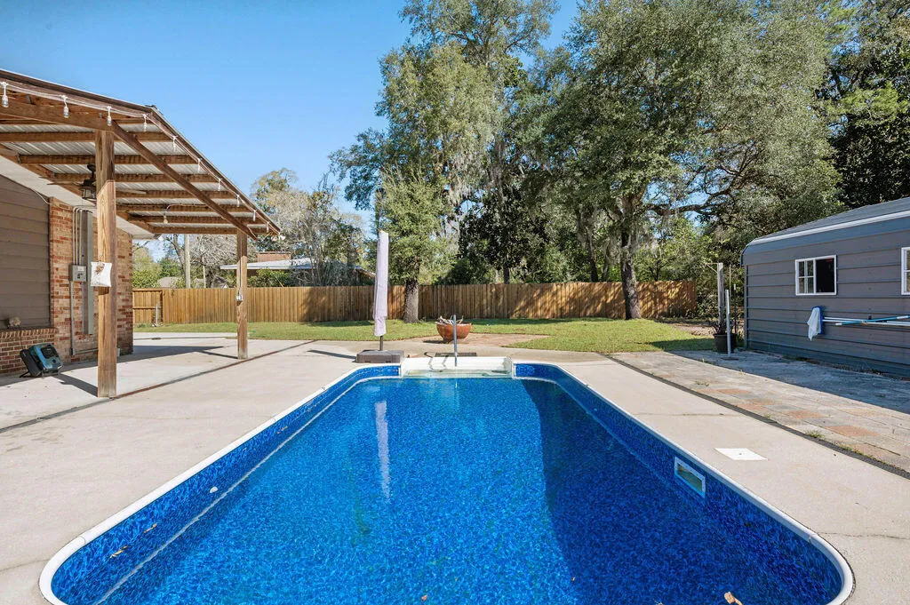 Niceville, Florida 32578, United States, 3 Bedrooms Bedrooms, ,2 BathroomsBathrooms,Residential,Pending,90951