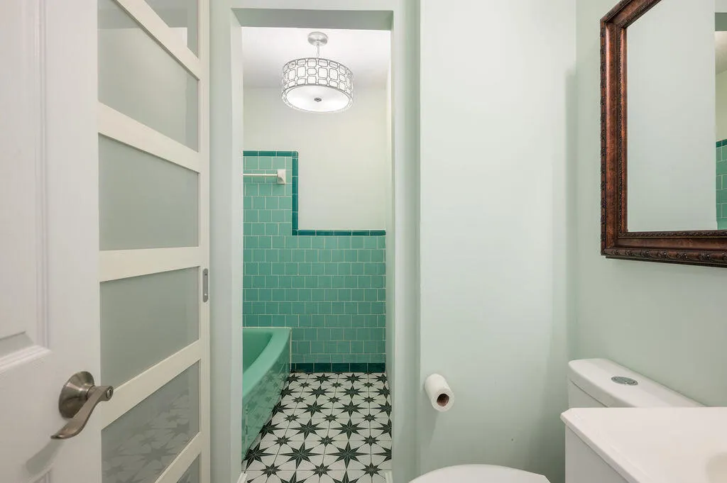 Niceville, Florida 32578, United States, 3 Bedrooms Bedrooms, ,2 BathroomsBathrooms,Residential,Pending,90951