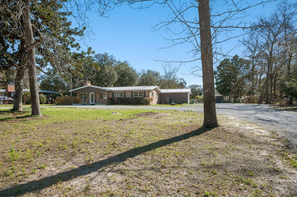 Niceville, Florida 32578, United States, 3 Bedrooms Bedrooms, ,2 BathroomsBathrooms,Residential,Pending,90951