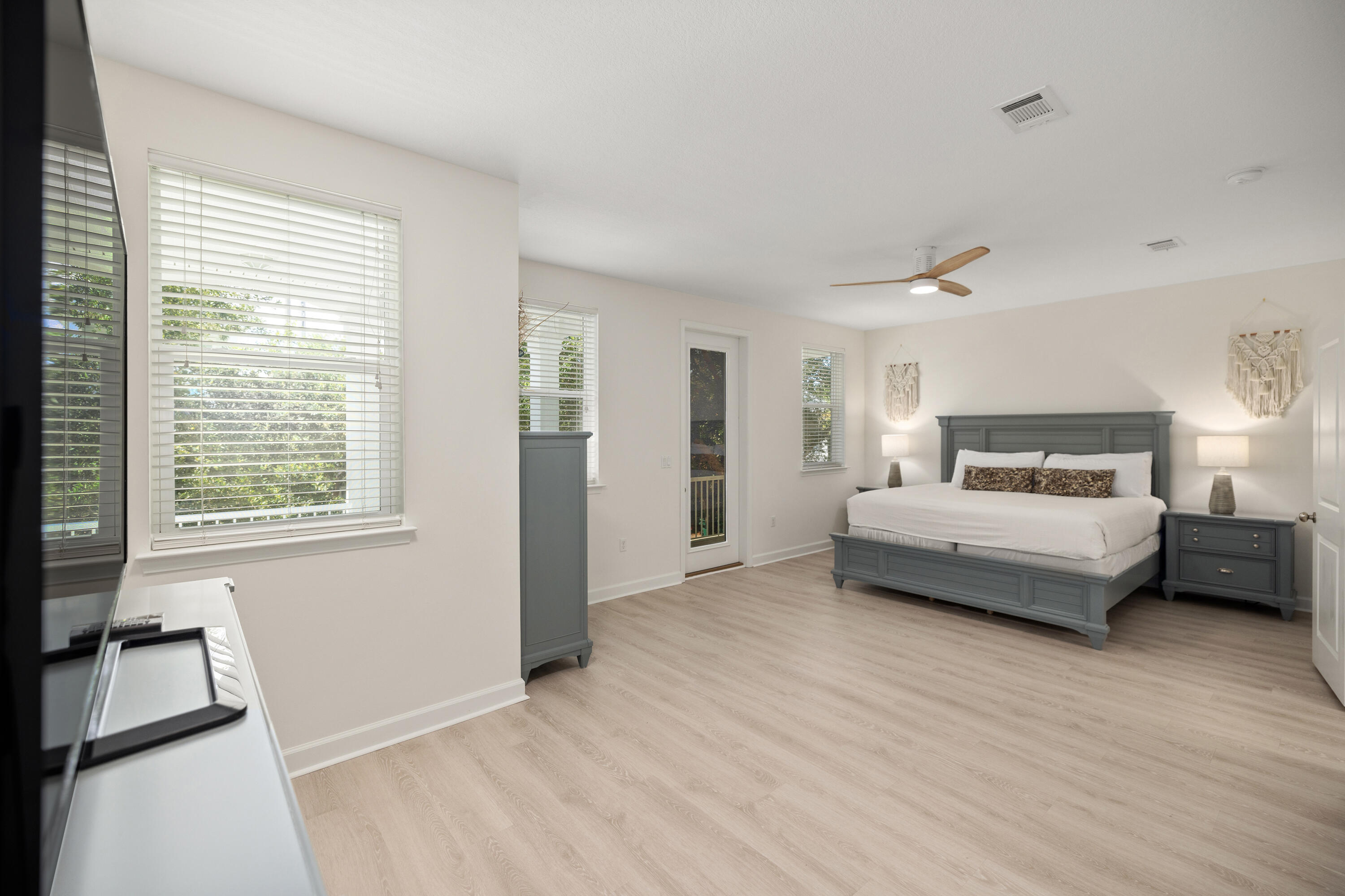 VILLAGES OF CRYSTAL BEACH - Residential