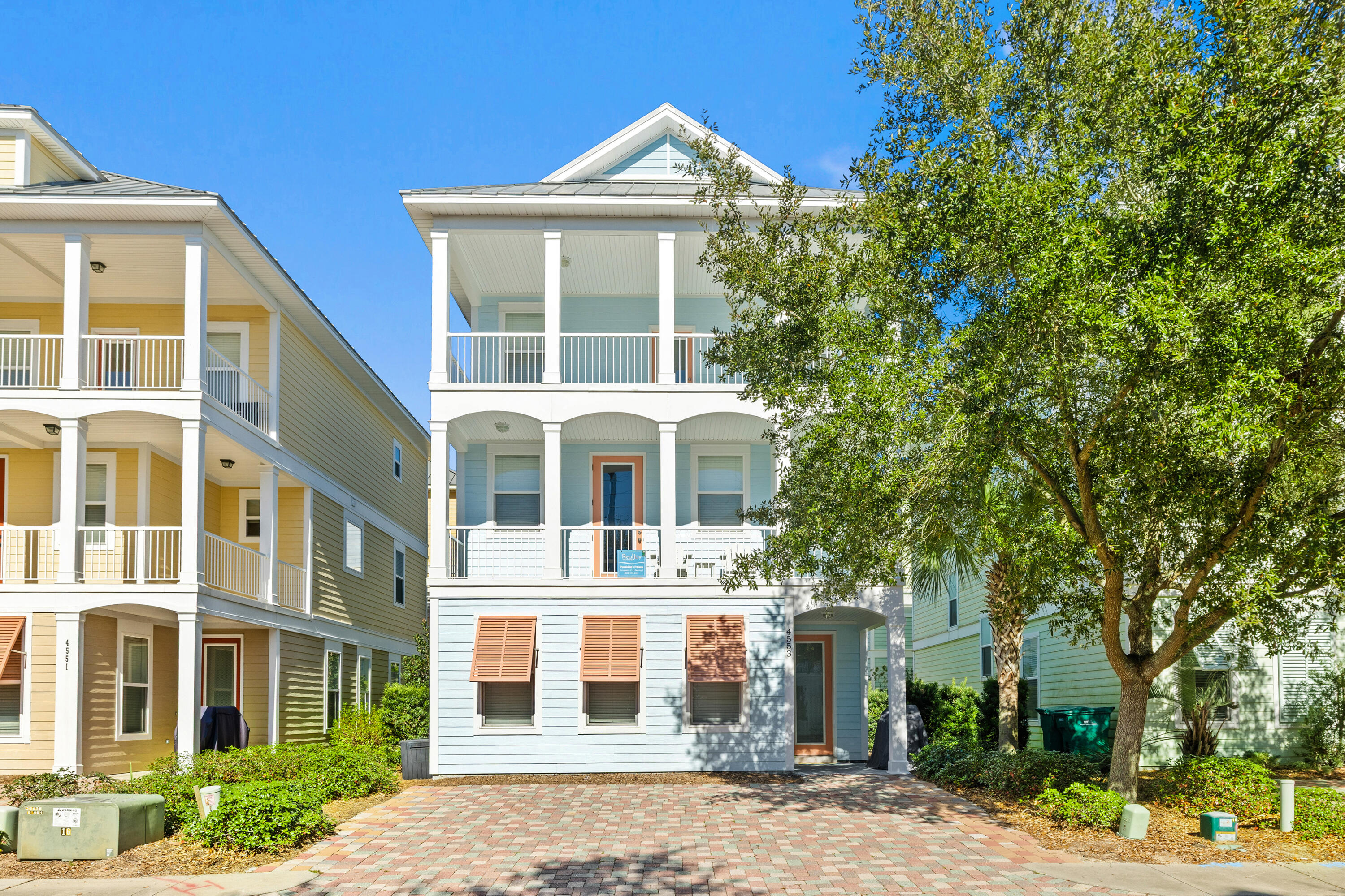 VILLAGES OF CRYSTAL BEACH - Residential