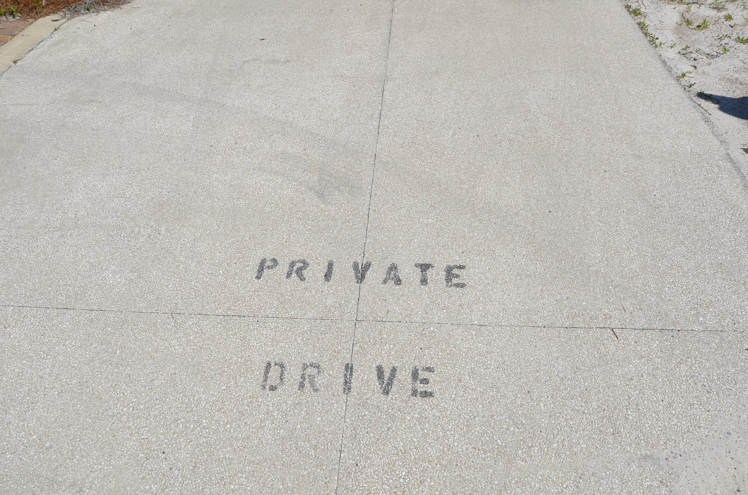 SNOWDRIFT BEACH - Land