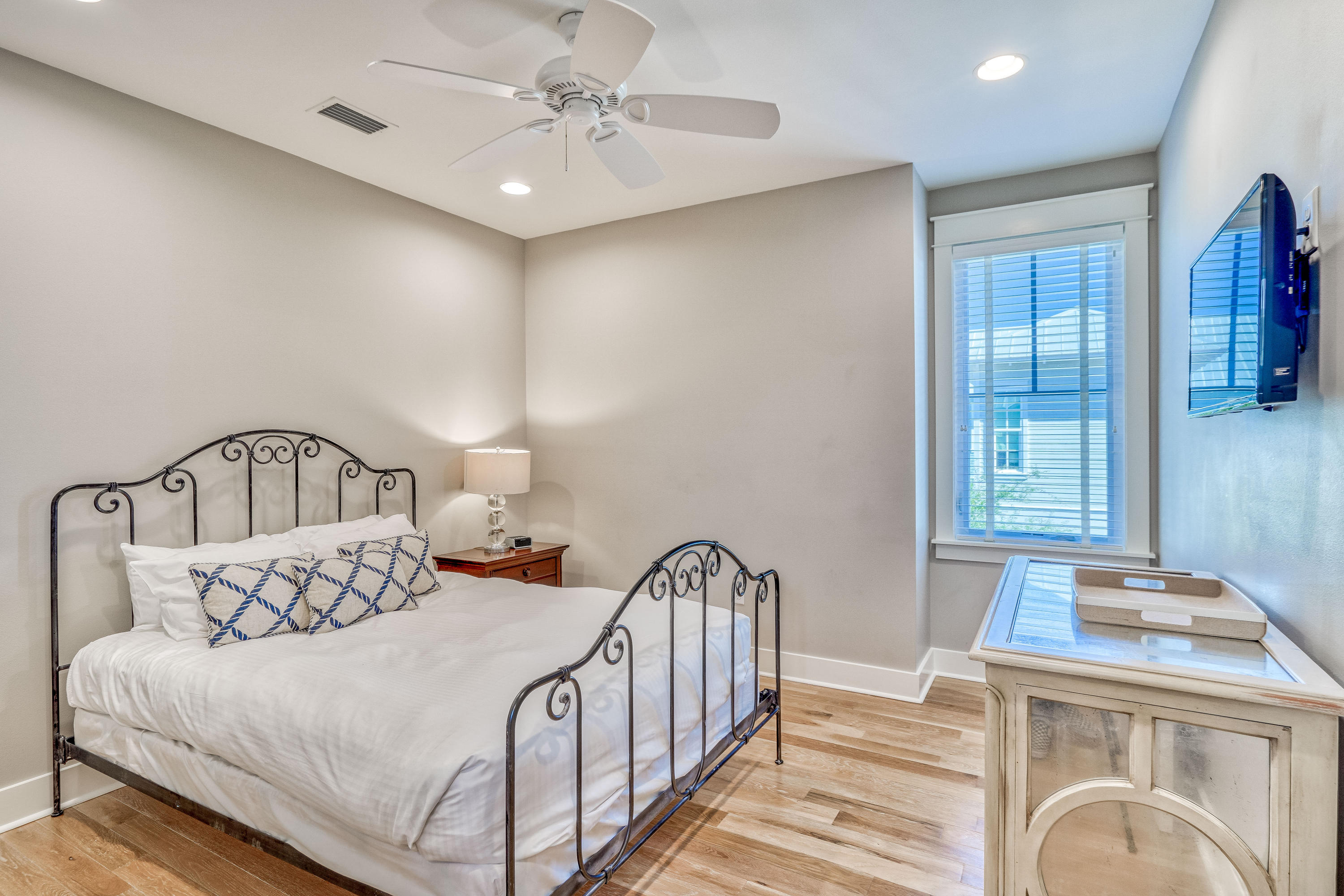 WATERCOLOR - Residential