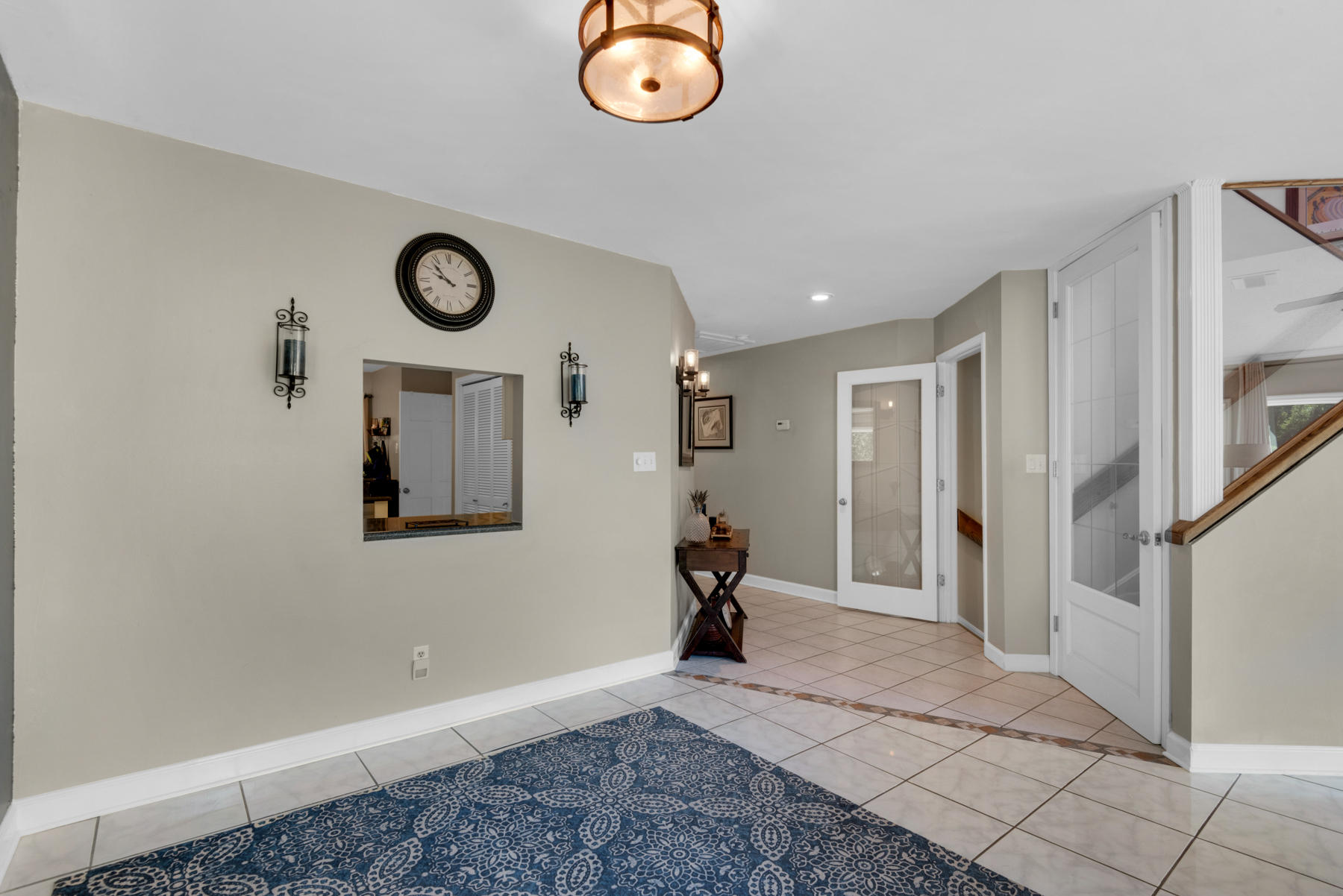 LAKE WAY VILLAS 1 - Residential