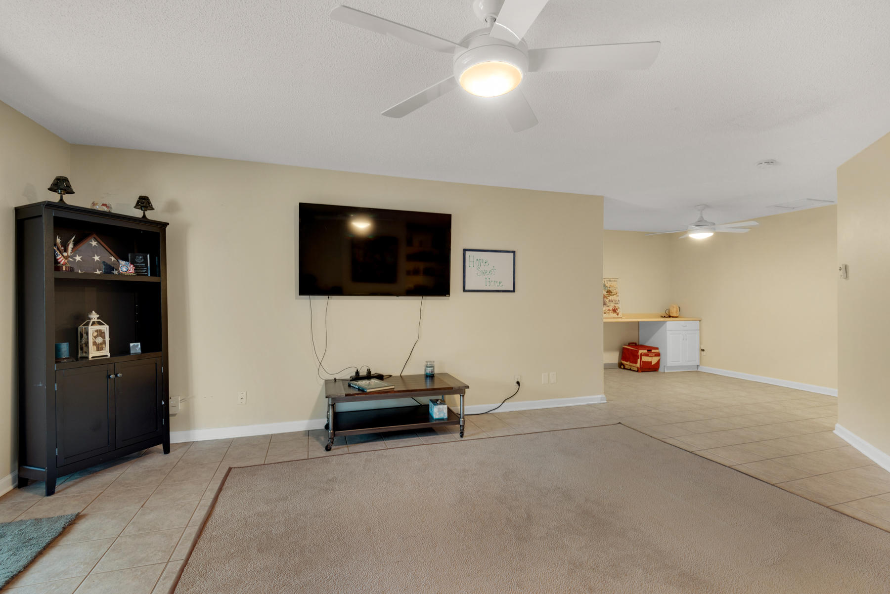 LAKE WAY VILLAS 1 - Residential