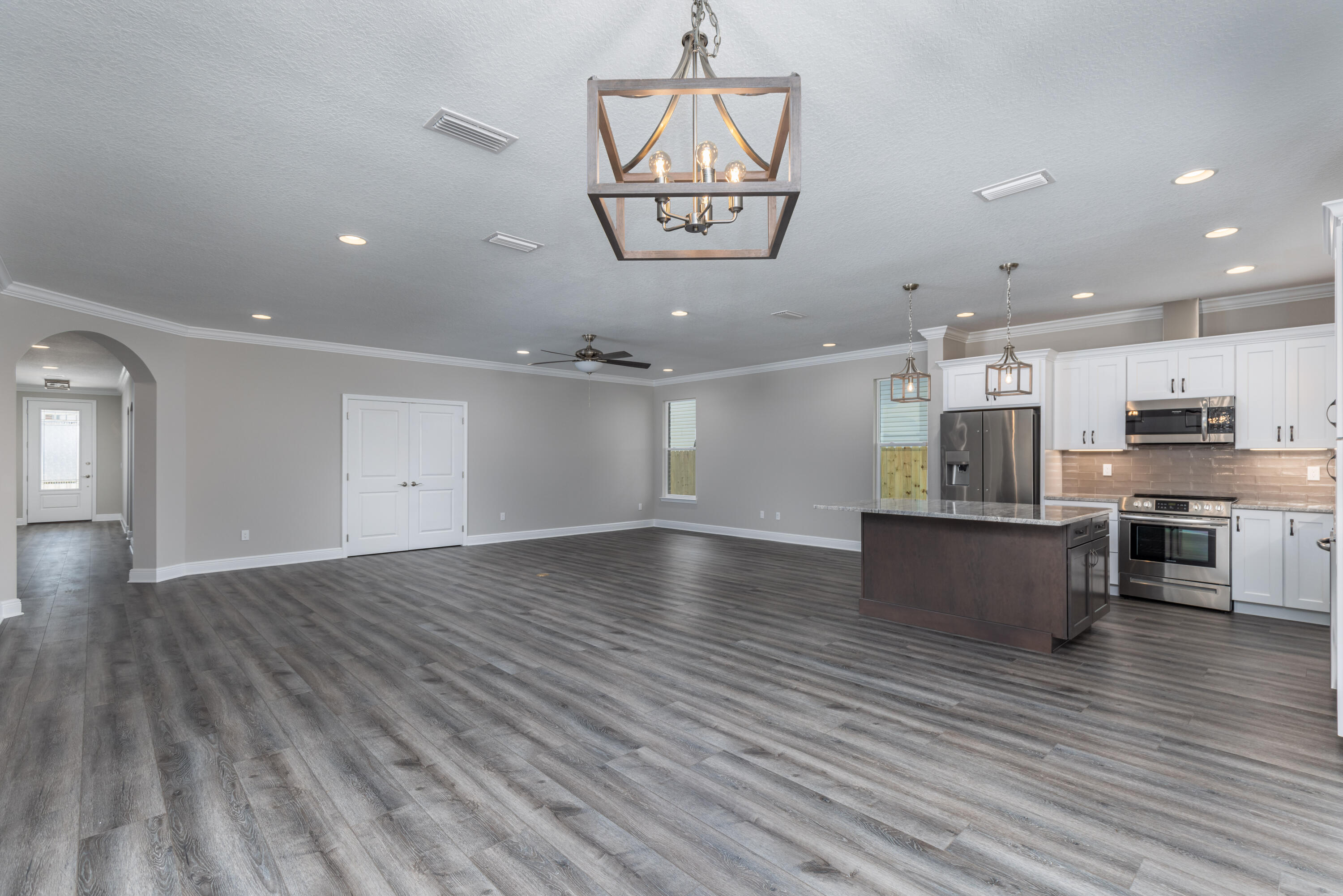 MH S RNG 23 & 24 (222000.20) - Residential