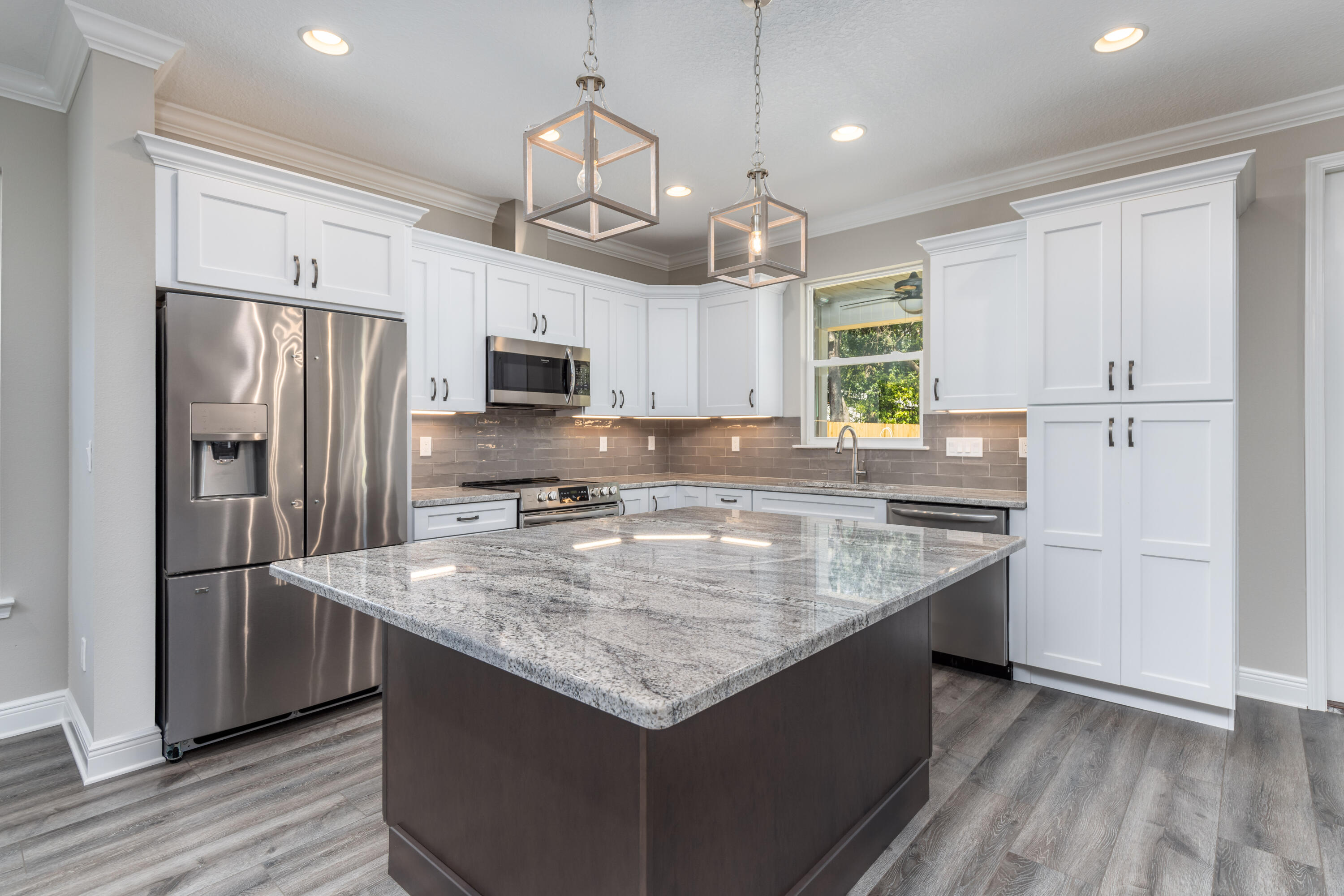 MH S RNG 23 & 24 (222000.20) - Residential