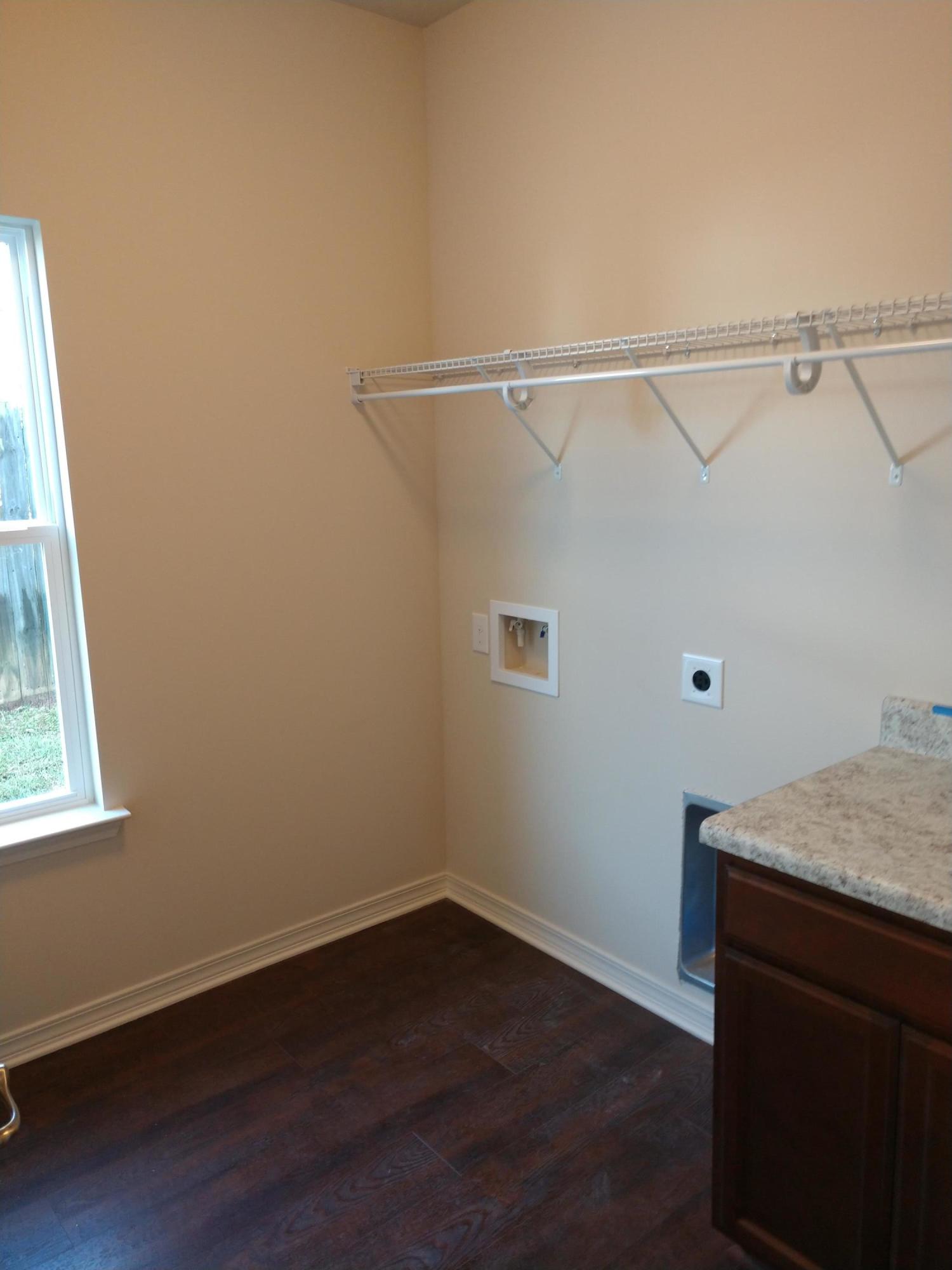 THE COTTAGES AT SANDY RIDGE - Residential