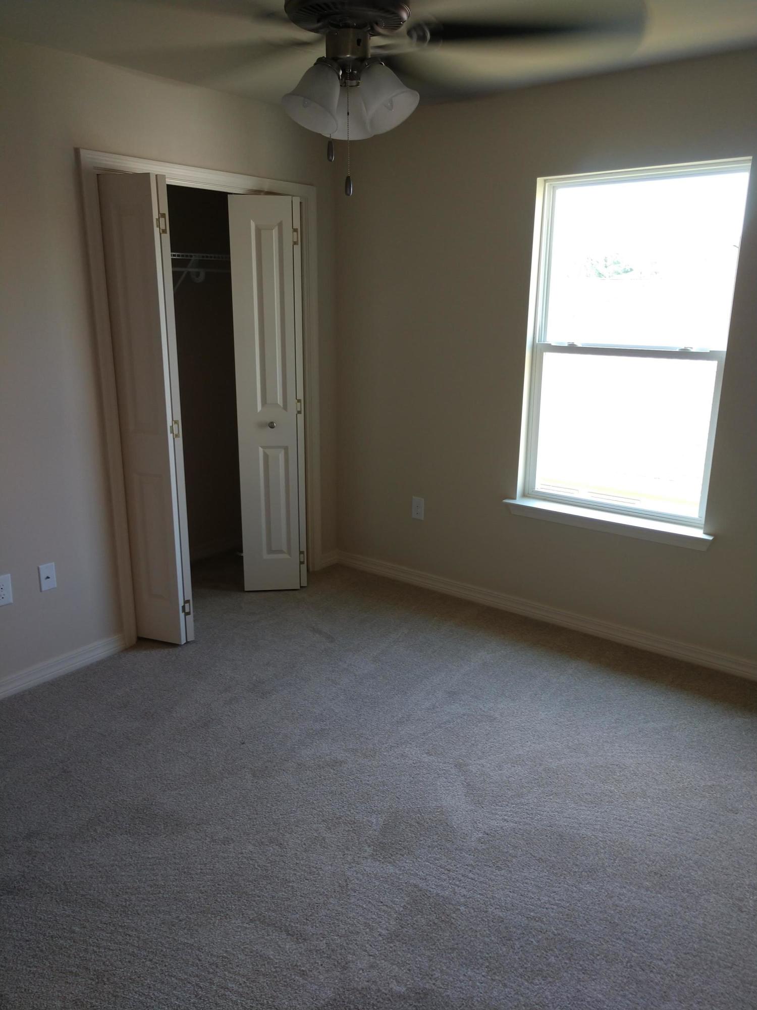 THE COTTAGES AT SANDY RIDGE - Residential