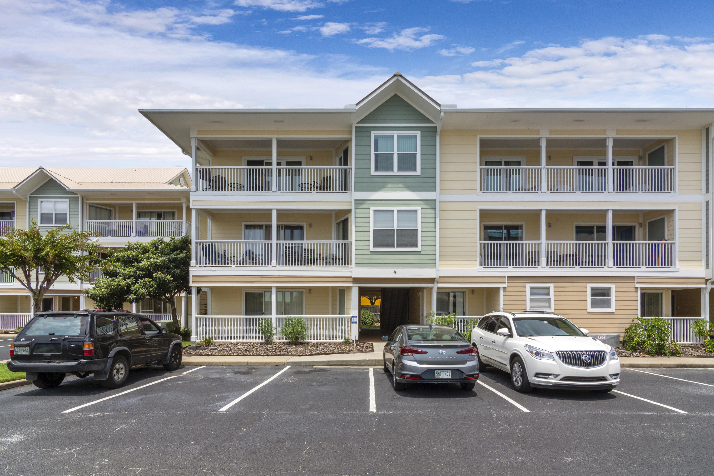 ST MARTIN BEACHWALK PH 3 - Residential