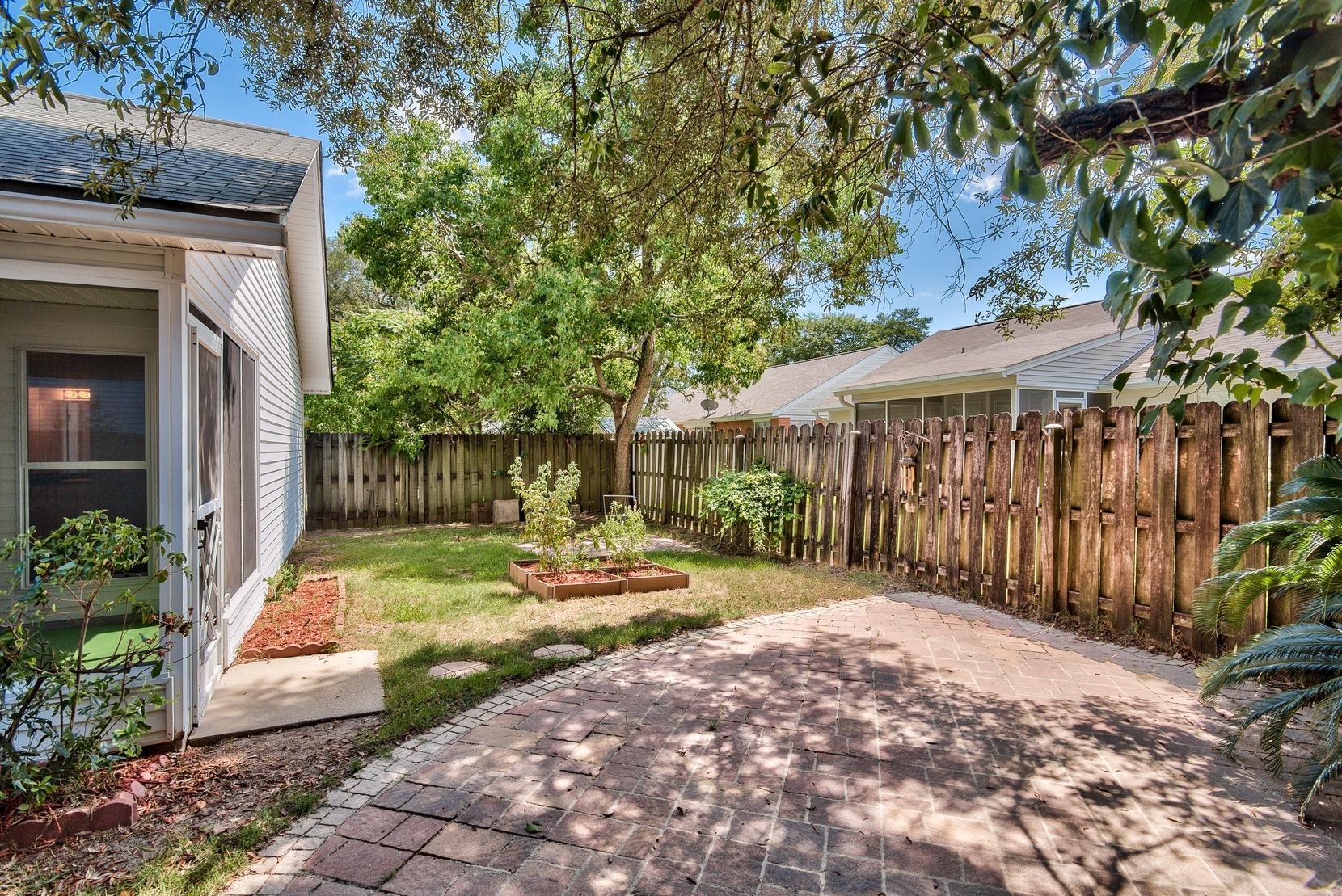 BLUE PINE VILLAGE PH 1 - Residential