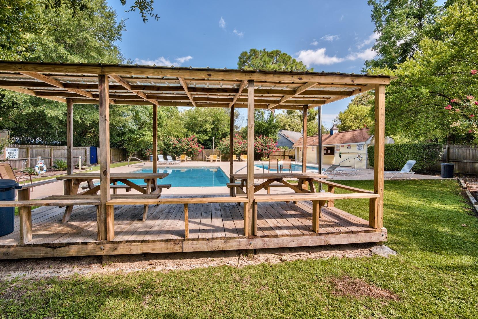 BLUE PINE VILLAGE PH 1 - Residential