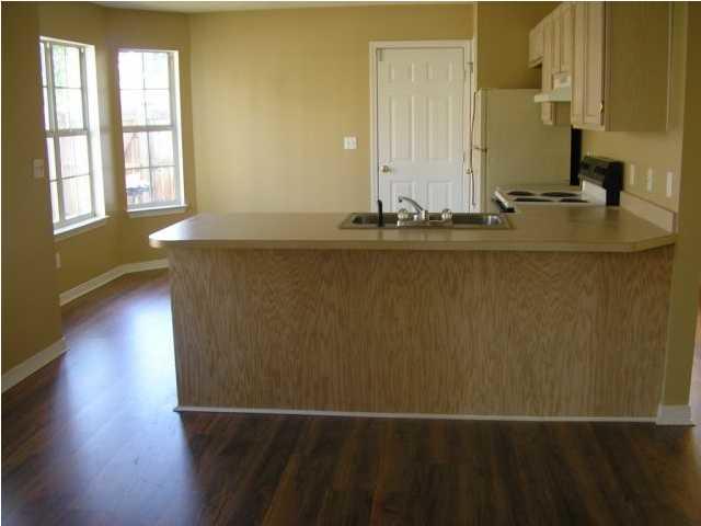 SUMMER HILLS - Residential Lease
