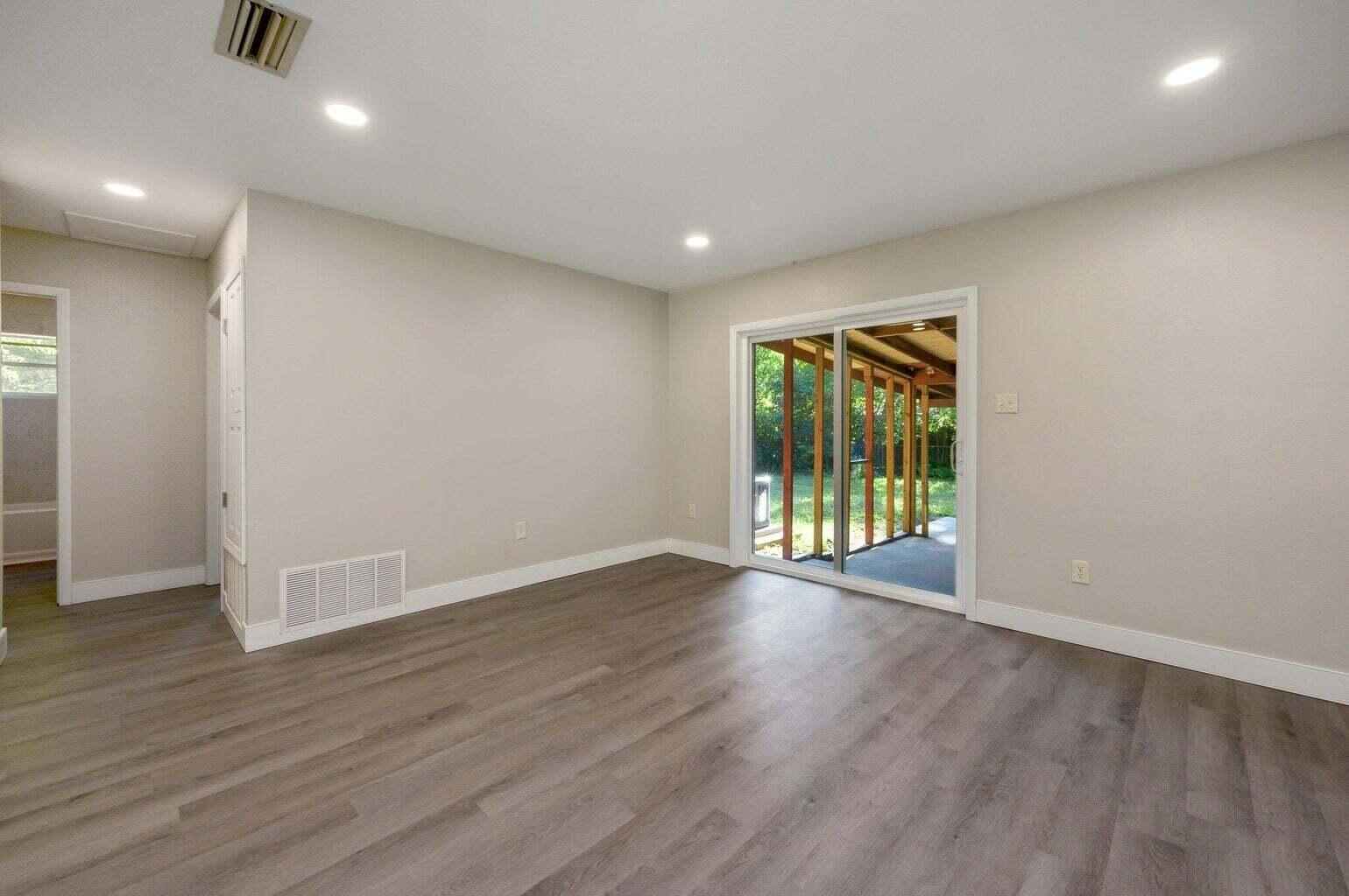 Druid Manor - Residential Lease