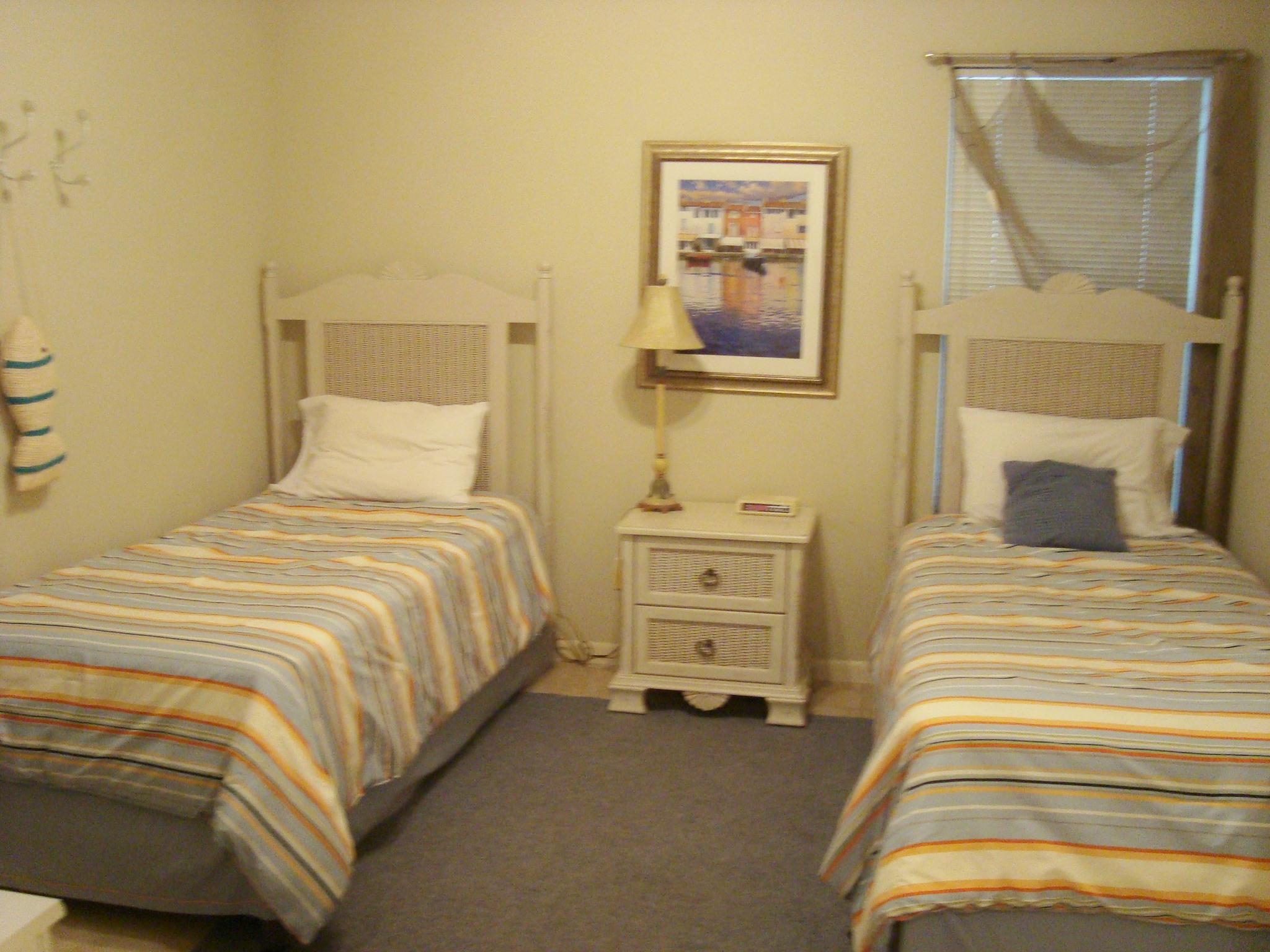 HIDDEN DUNES BEACH COTTAGES 2 - Residential