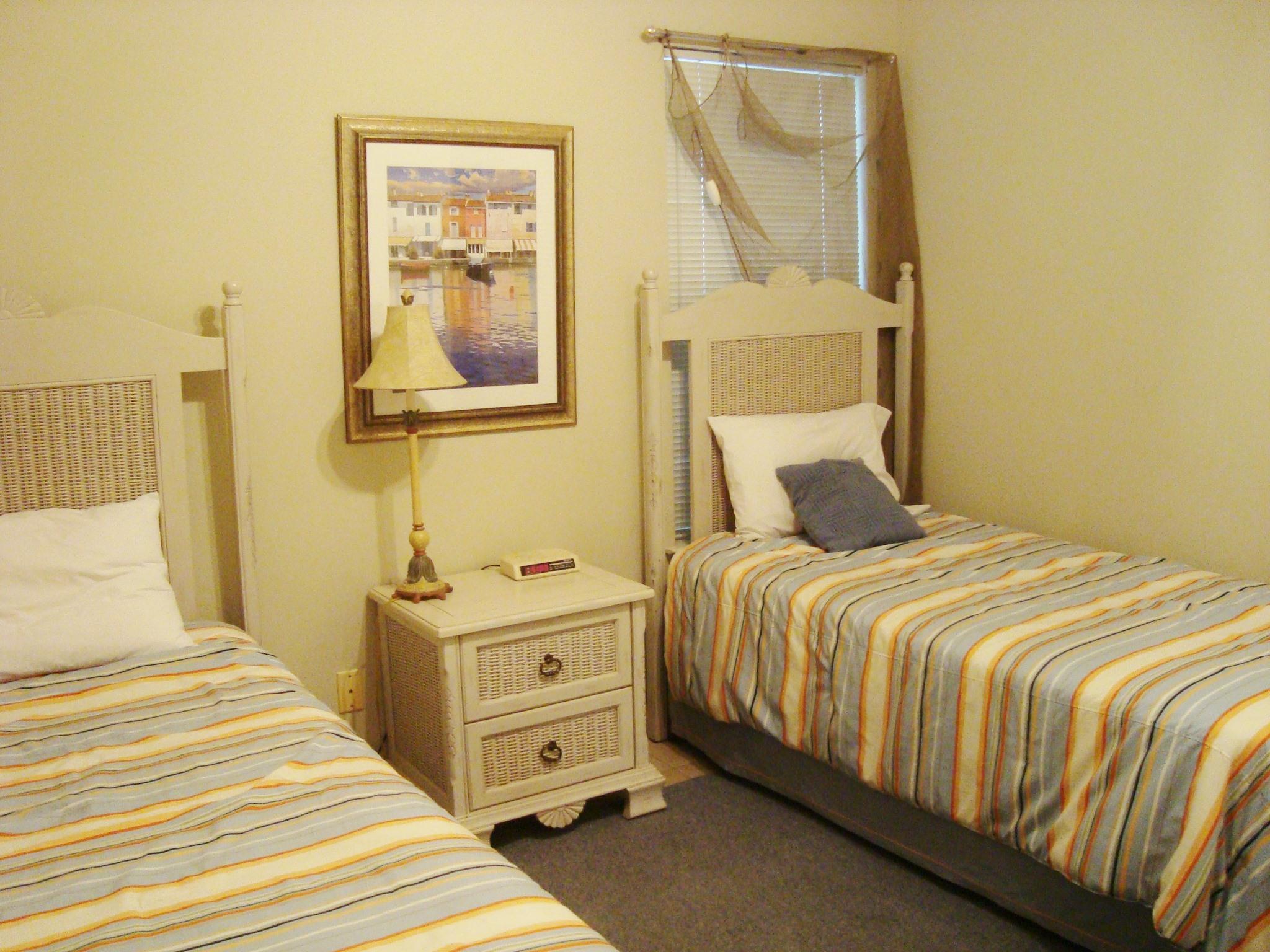 HIDDEN DUNES BEACH COTTAGES 2 - Residential