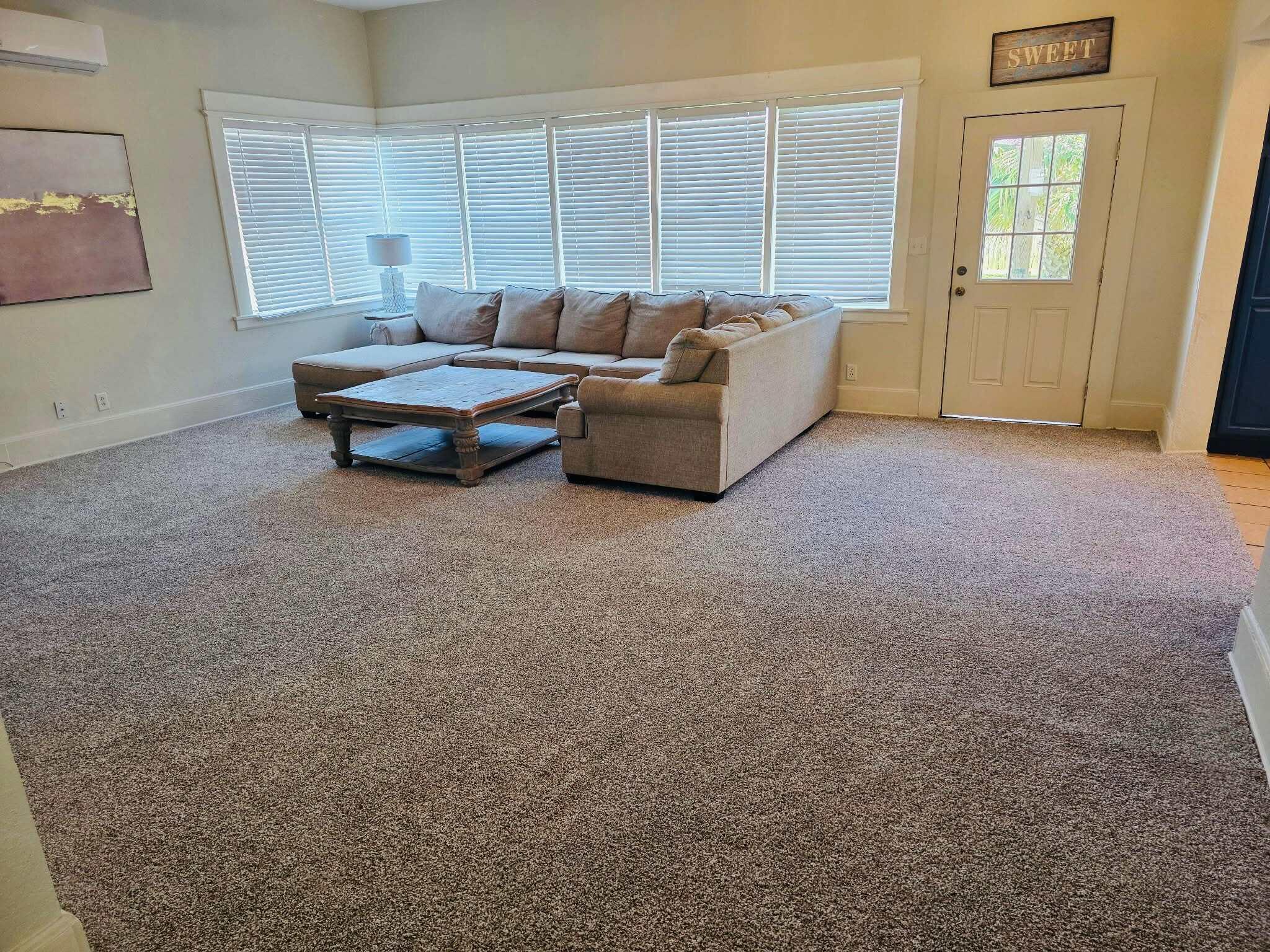 LOTS 17 & 18 BLK 18 HUGHES - Residential