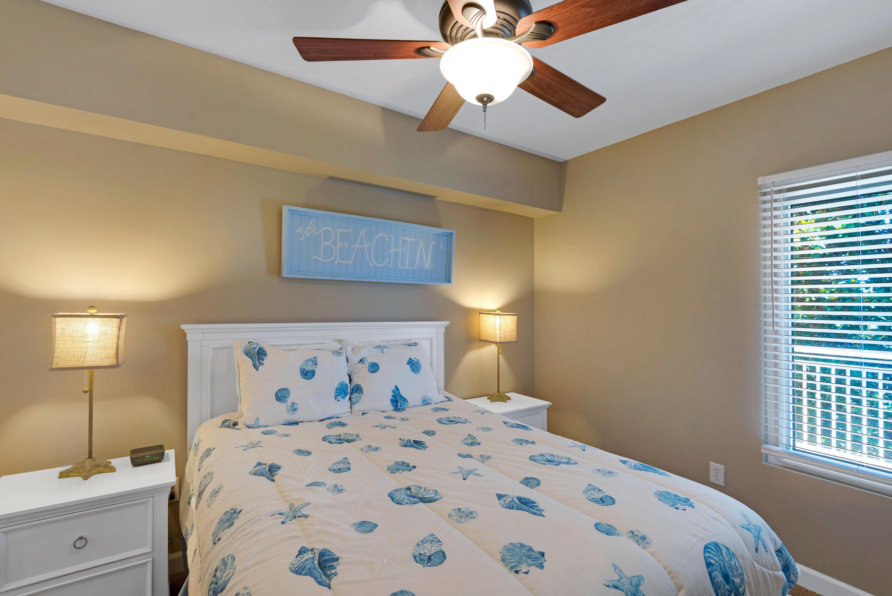 STERLING SHORES - Residential