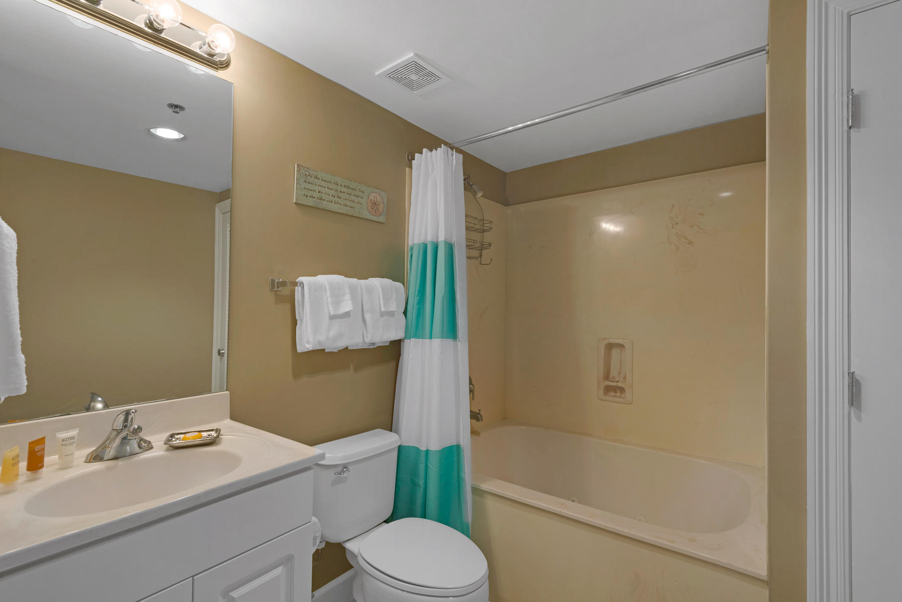 STERLING SHORES - Residential