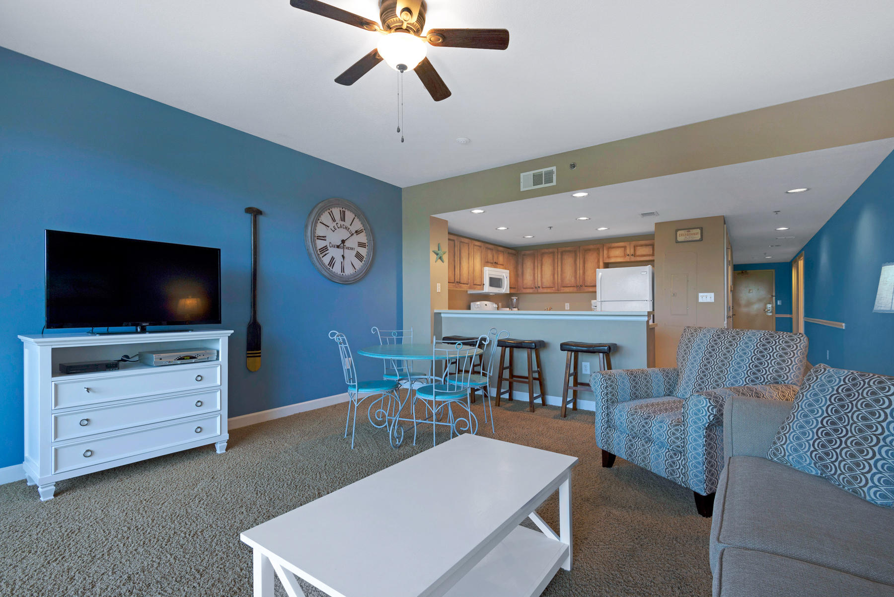 STERLING SHORES - Residential