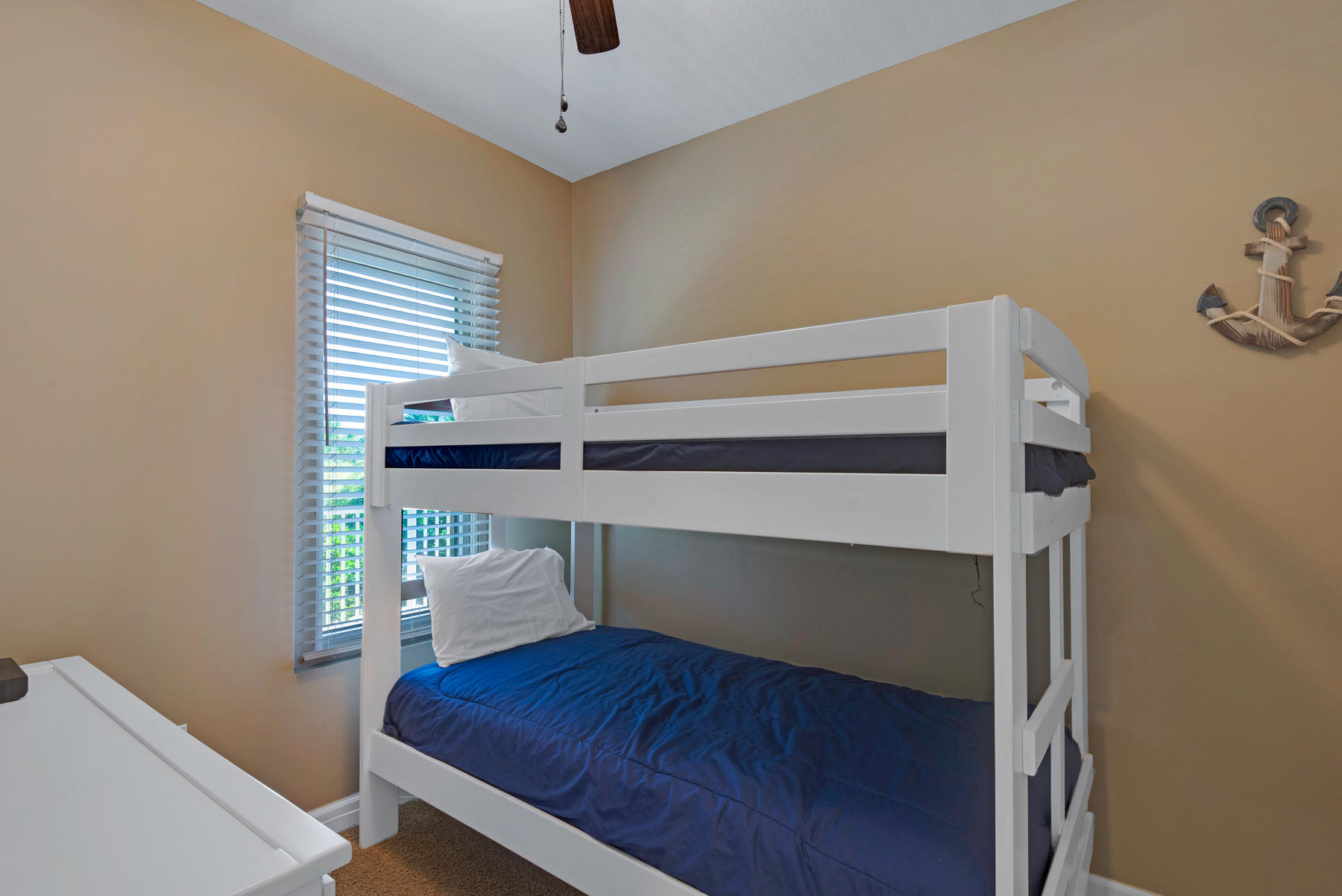 STERLING SHORES - Residential